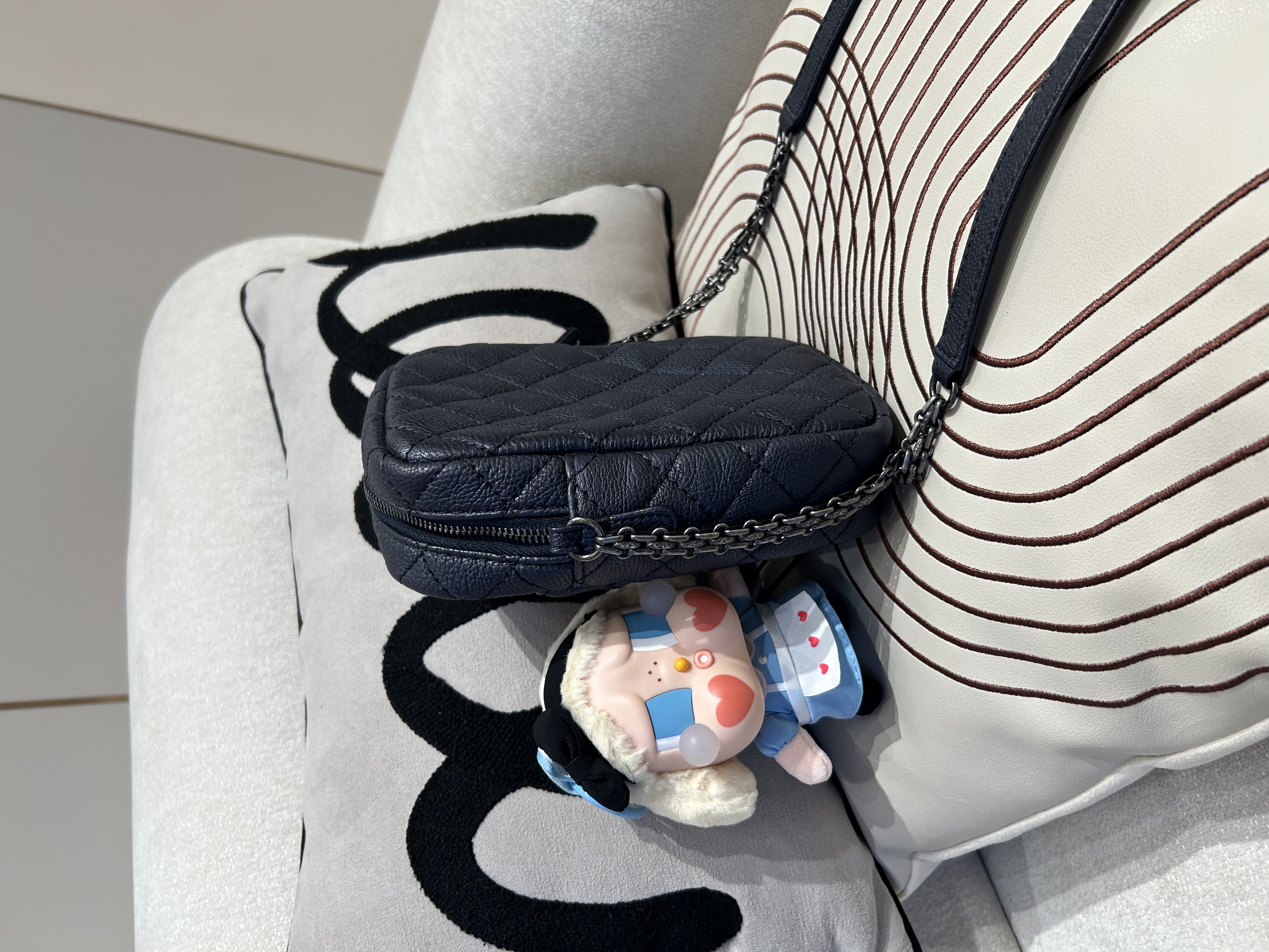 CHANEL 2.55 CROSSBODY BAG 牛皮 100%Authentic,95%new ✅22貼✅dust bag 