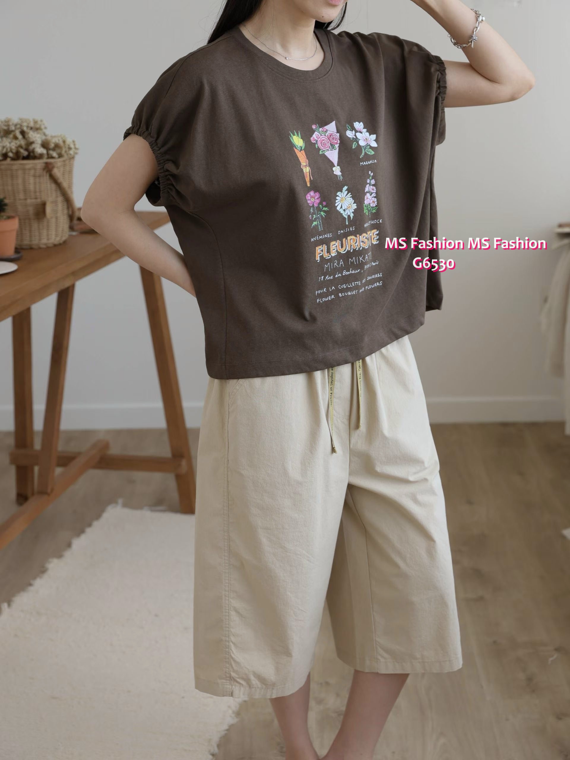 G6552 靚花print橡筋袖top