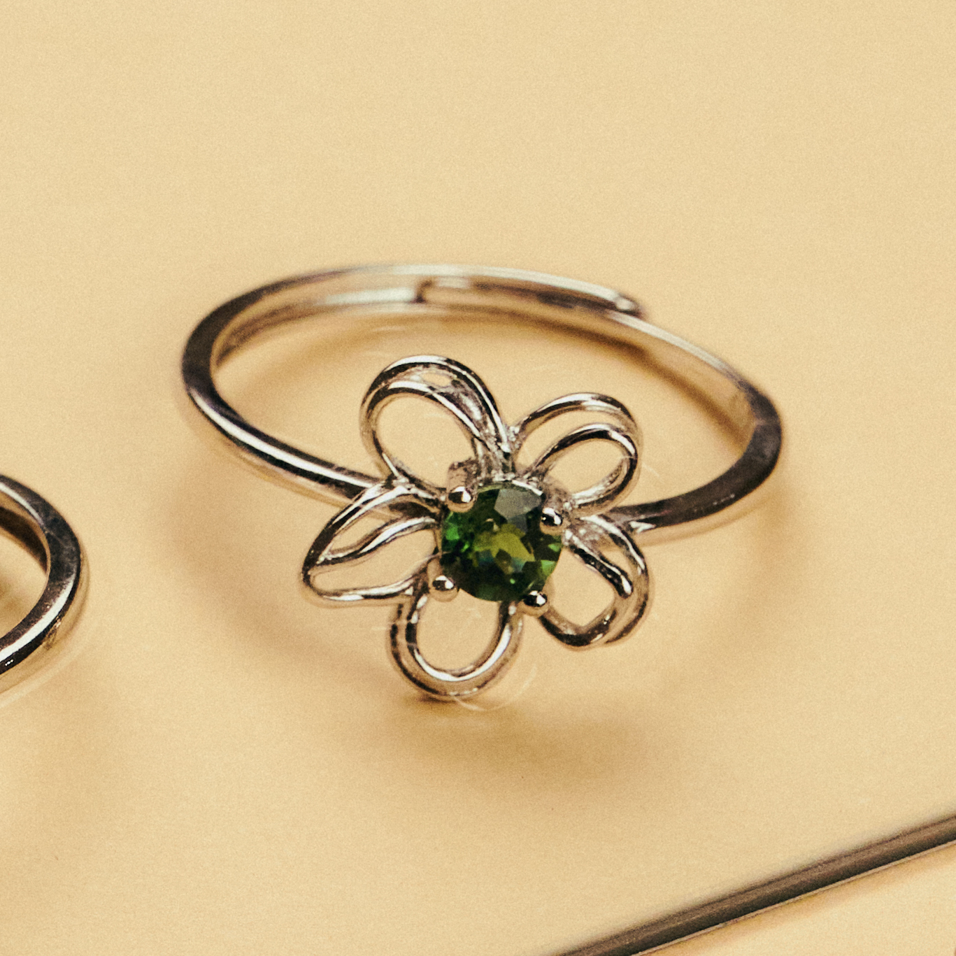 LUCKY THEORY Ring