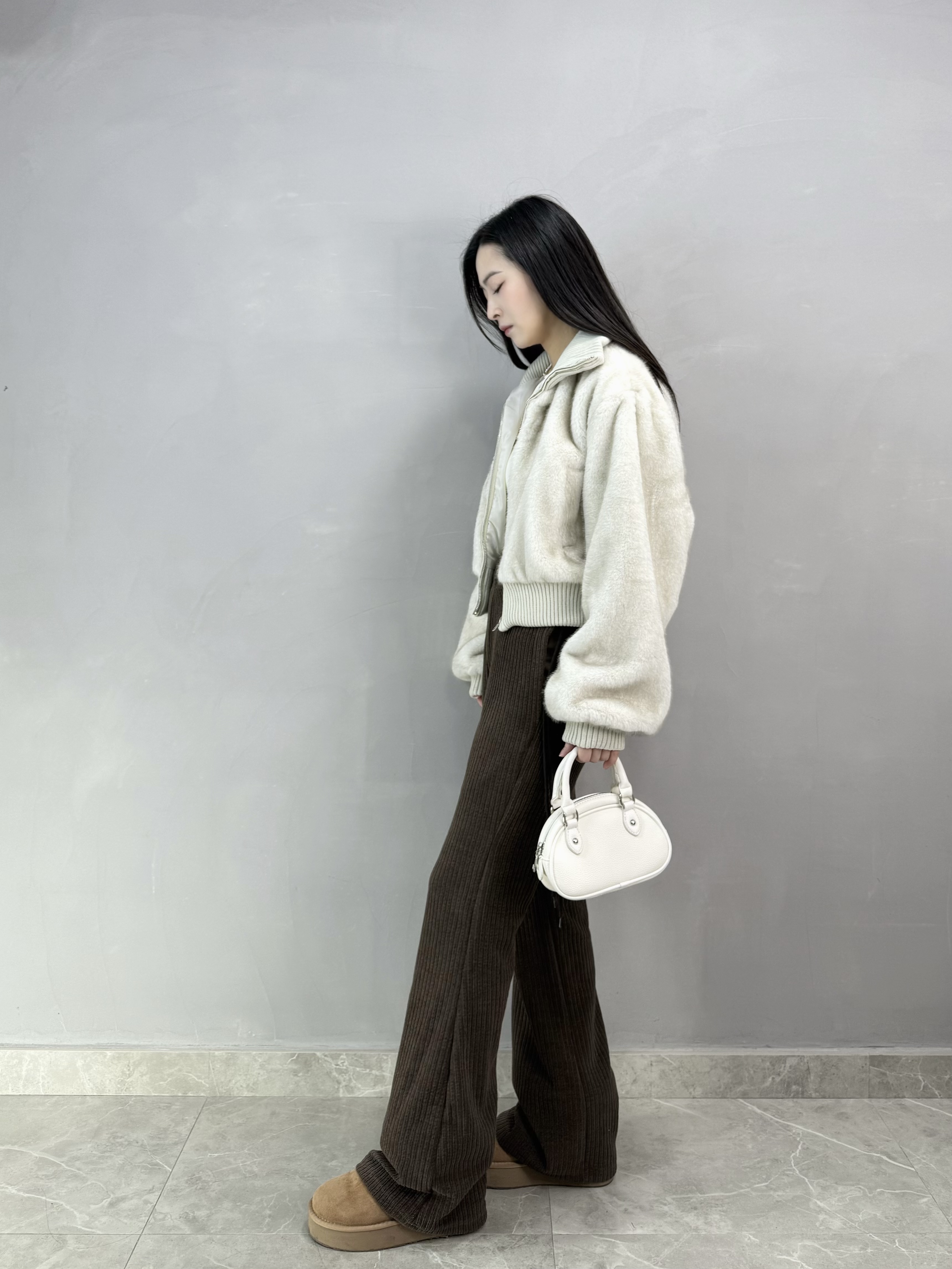 D63 側綁燈芯絨喇叭褲