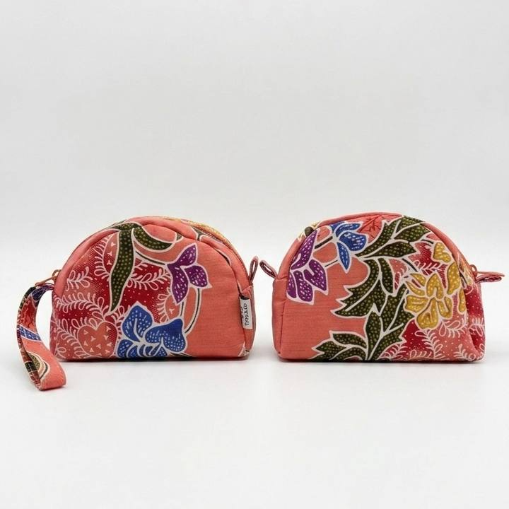 T020 - Batik Pouch 