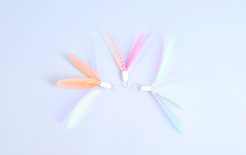 韓國 🇰🇷 handmade 極光 旋轉 替換逗貓頭 1p （顏色隨機）