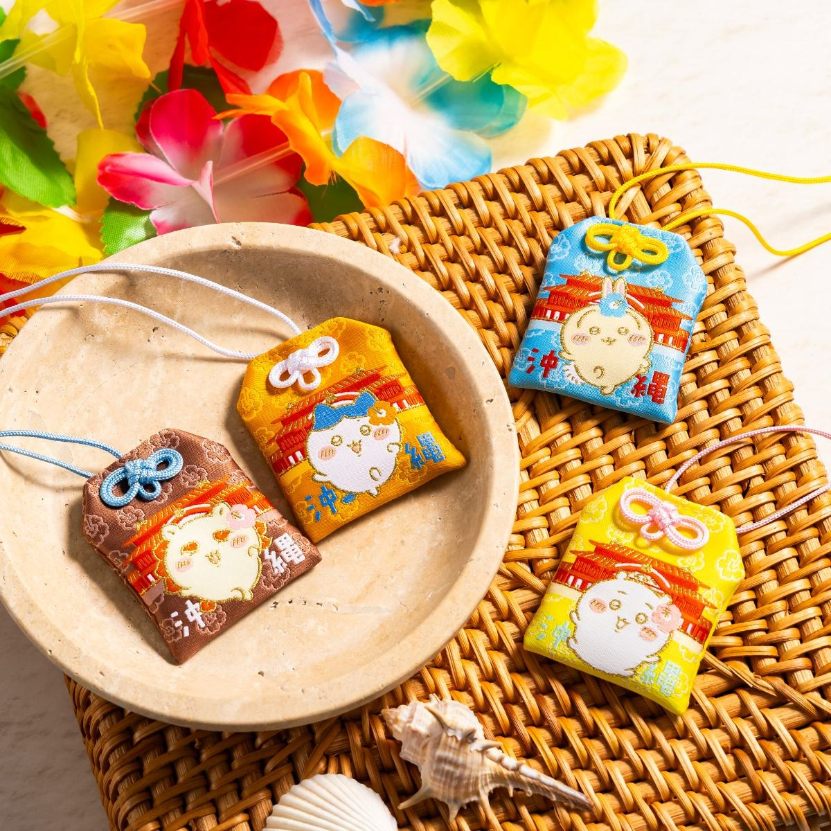 🌸 【預訂】御守 風獅系列首里城 - Chiikawa 9/10 新品