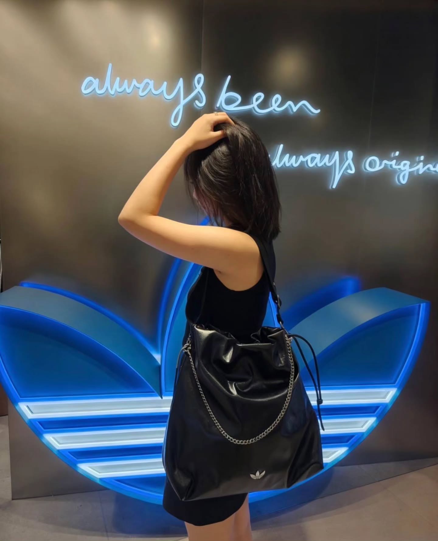 🖤三叶草 小香风铁链流浪包 L(KS5157) 🇭🇰