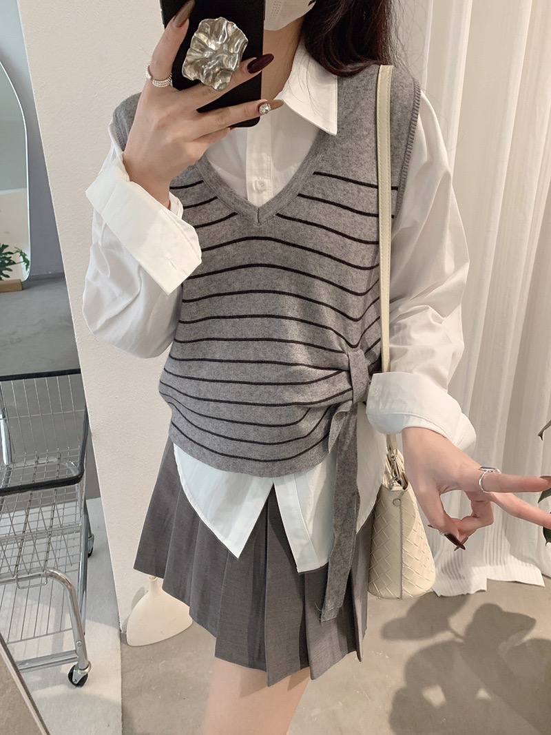 V领撞色条纹设计感宽松针织马甲