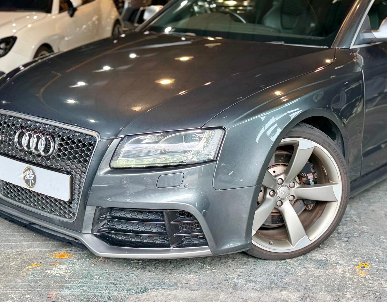 Audi RS5 Coupe 4.2 Quattro 2011