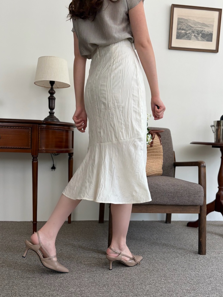 Crinkle Mermaid Skirt (Ivory)