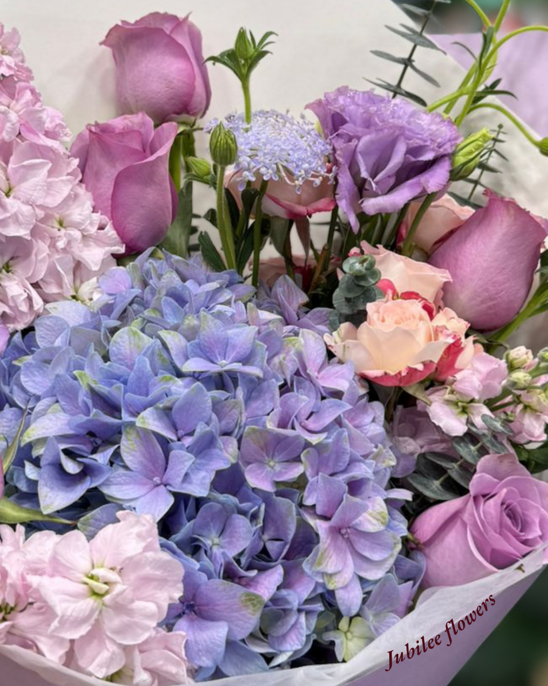 夢幻紫調绣球花束