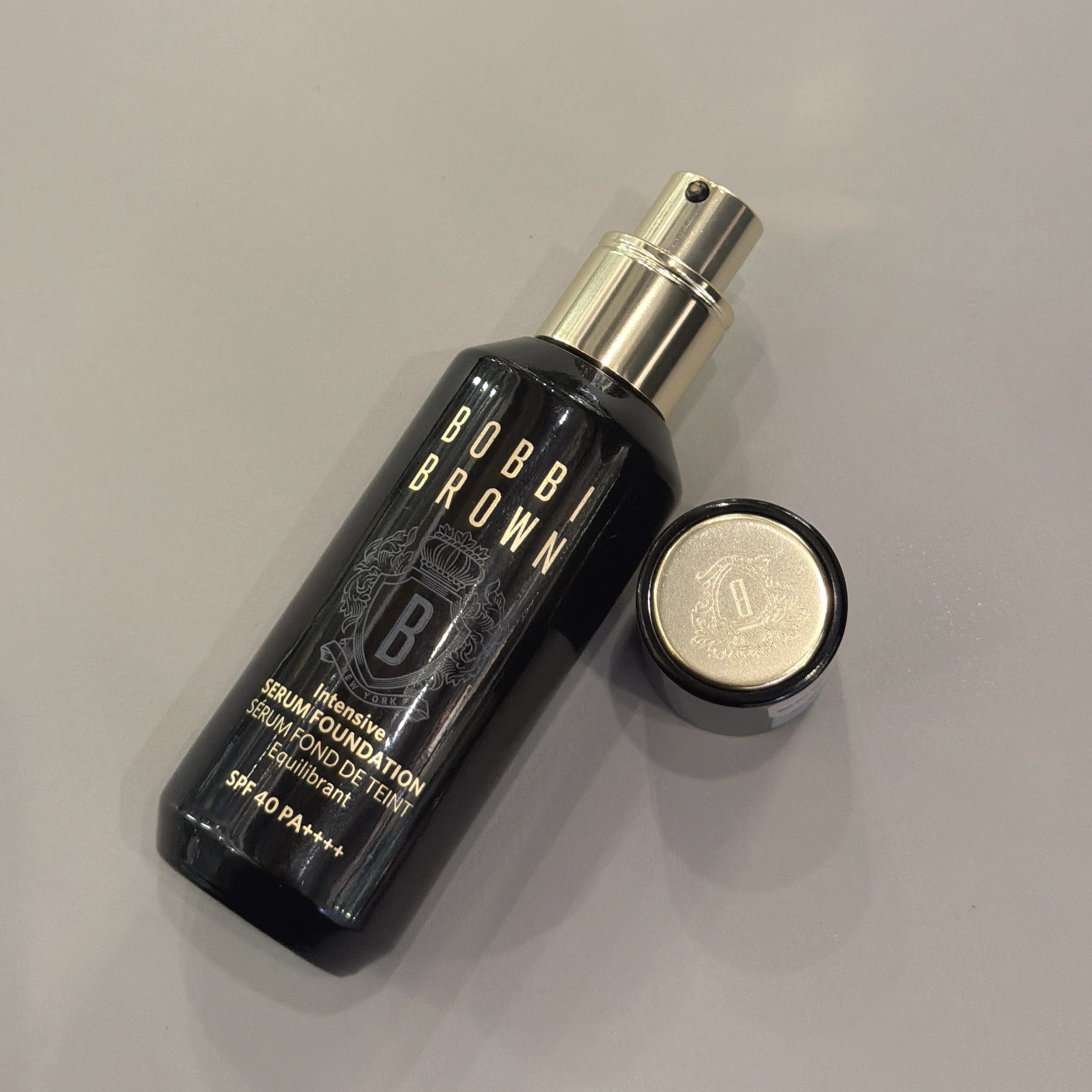 BOBBI BROWN 蟲草抗氧修護精華粉底液 SPF40 PA++++ 30ML