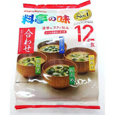（Marukome）的「料亭之味」系列即食味噌湯包。