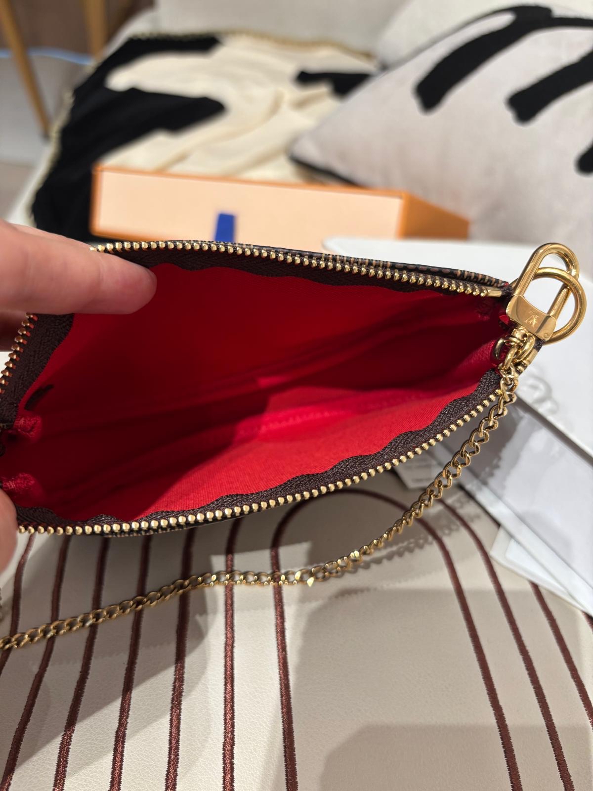 全新 Lv Mini Pochette  100%Authentic,Brand new, unused 全新未使用品 ✅Box