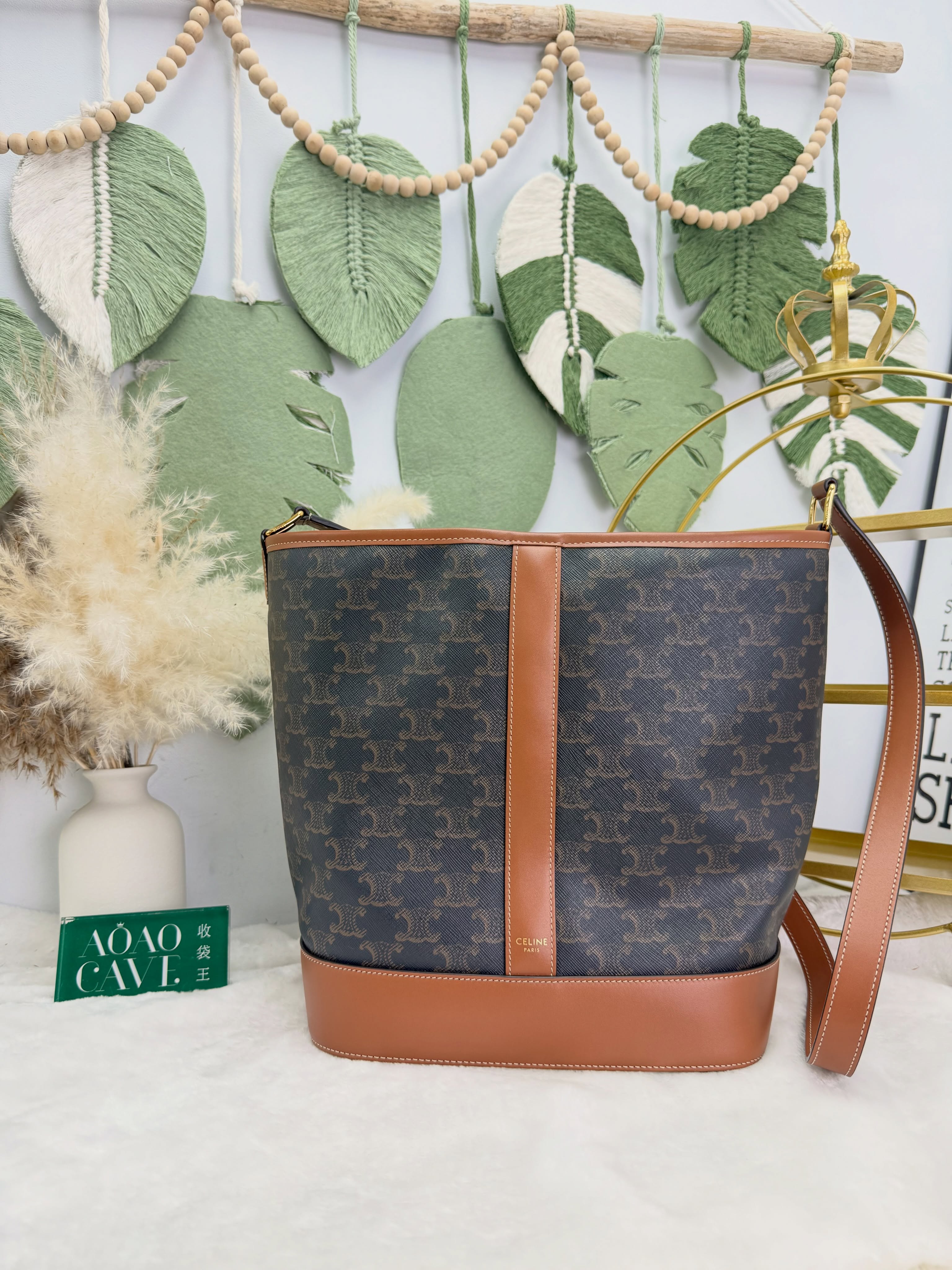 Celine👜 PRE OWNED 🛍️啡色老花水桶 Medium 有塵袋有單 🧡