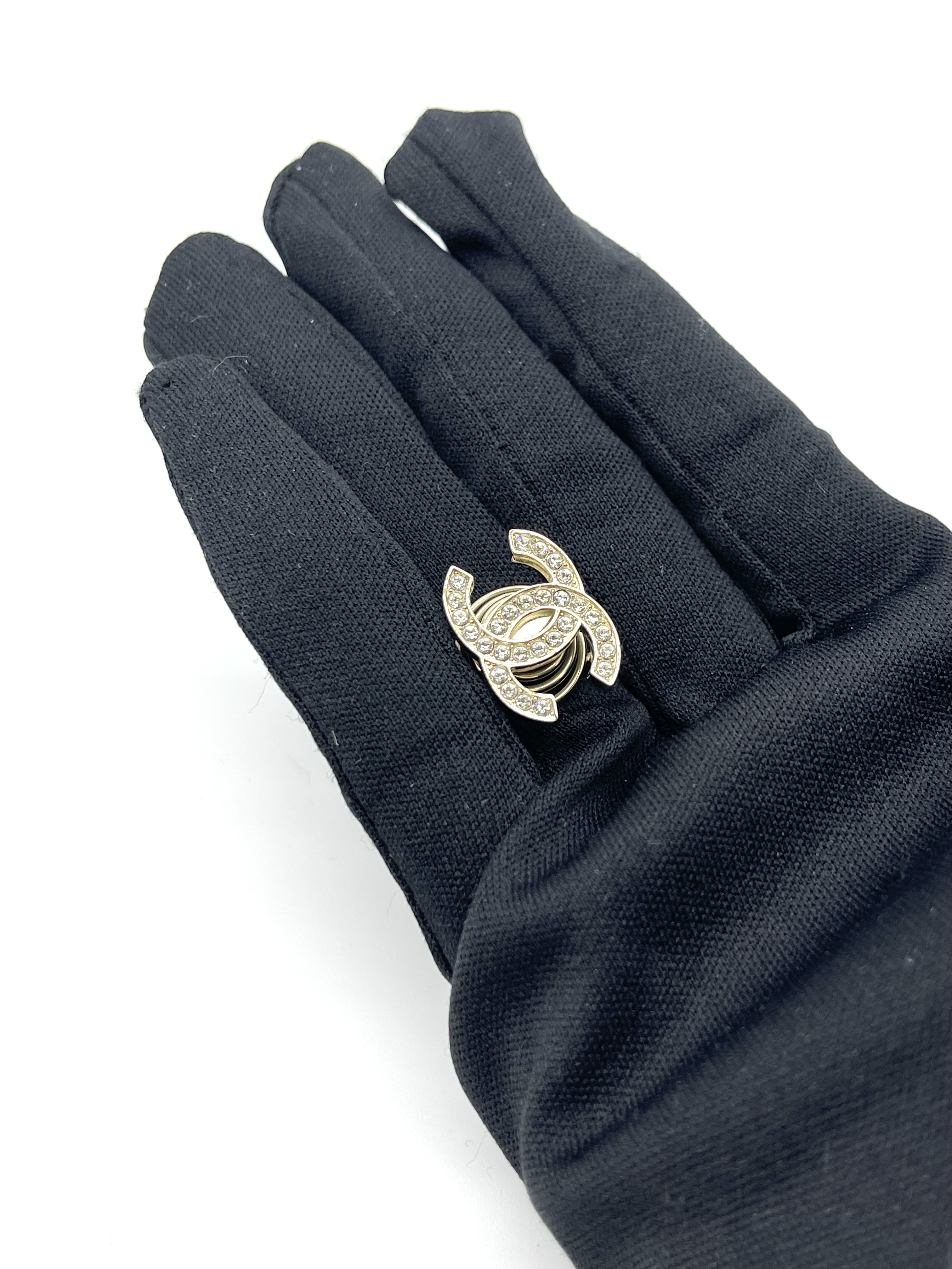 Pre-owned CHANEL Hair Accessories / Product Code: 26032315