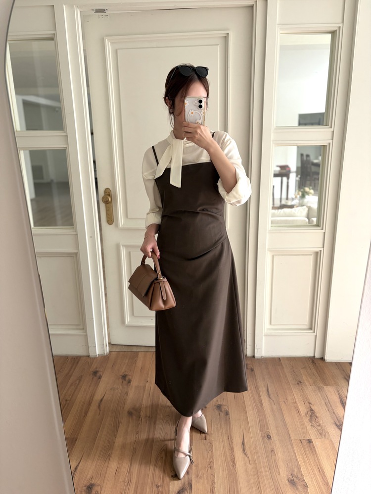 Two-way Tie Detail Blouse (Ivory)