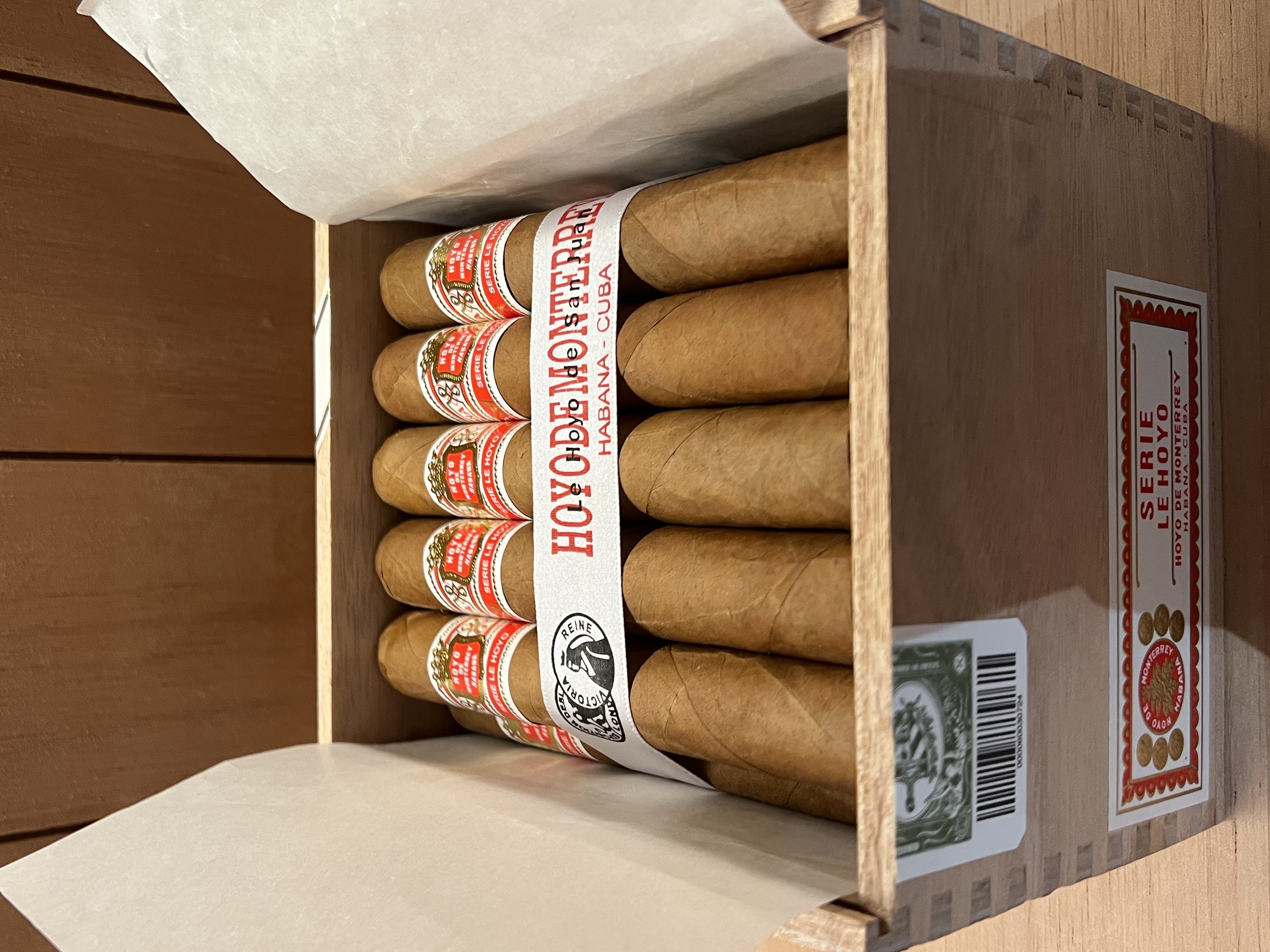 HOYO DE MONTERREY好友蒙特雷聖胡安 （25支）