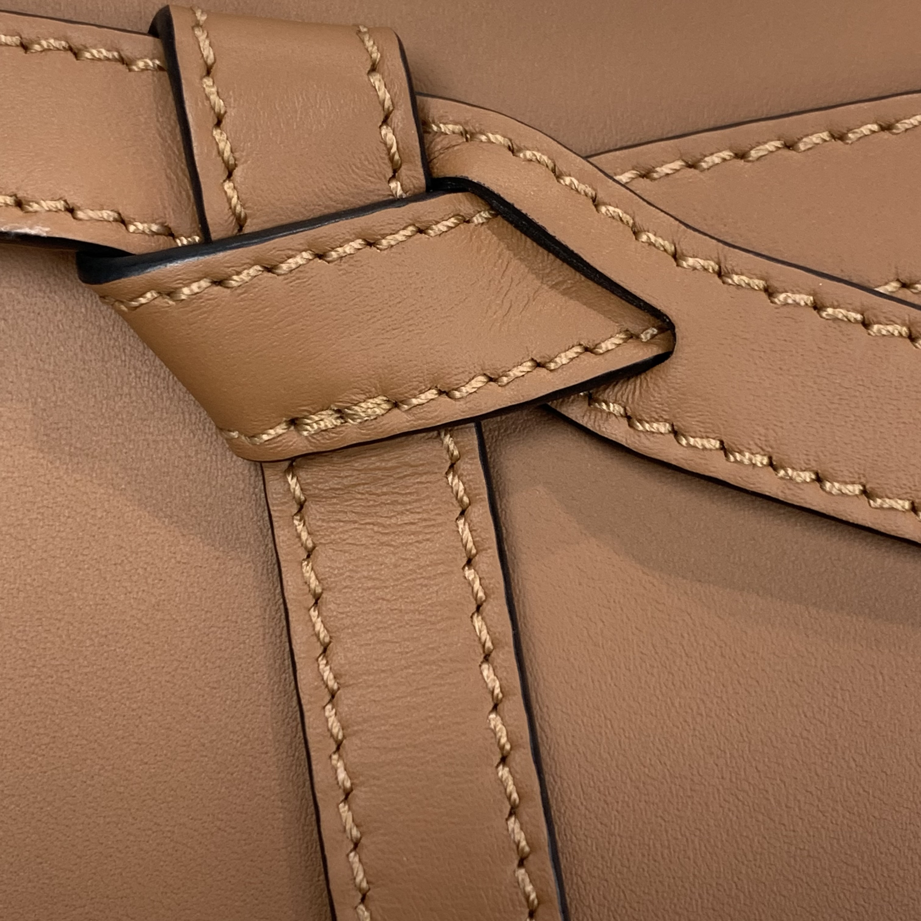 🤎Loewe光面牛皮啡色Mini Gate