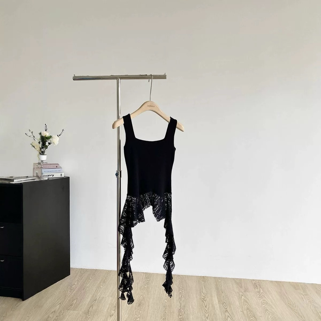 纯欲辣妹蕾丝拼接下摆吊带｜CN01241000
