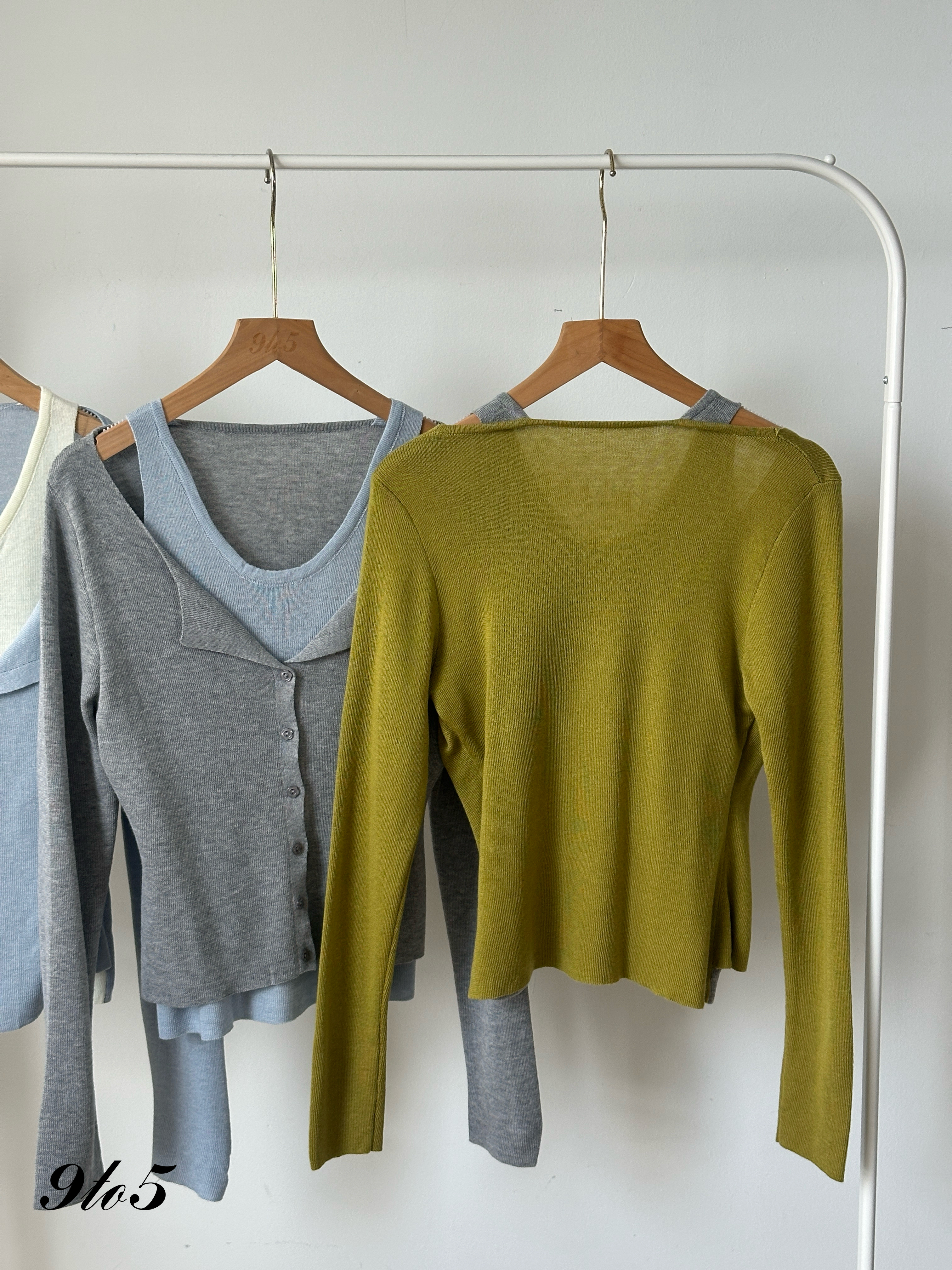 T4081 Fake Two-Piece Knit Top - 3 Colors 