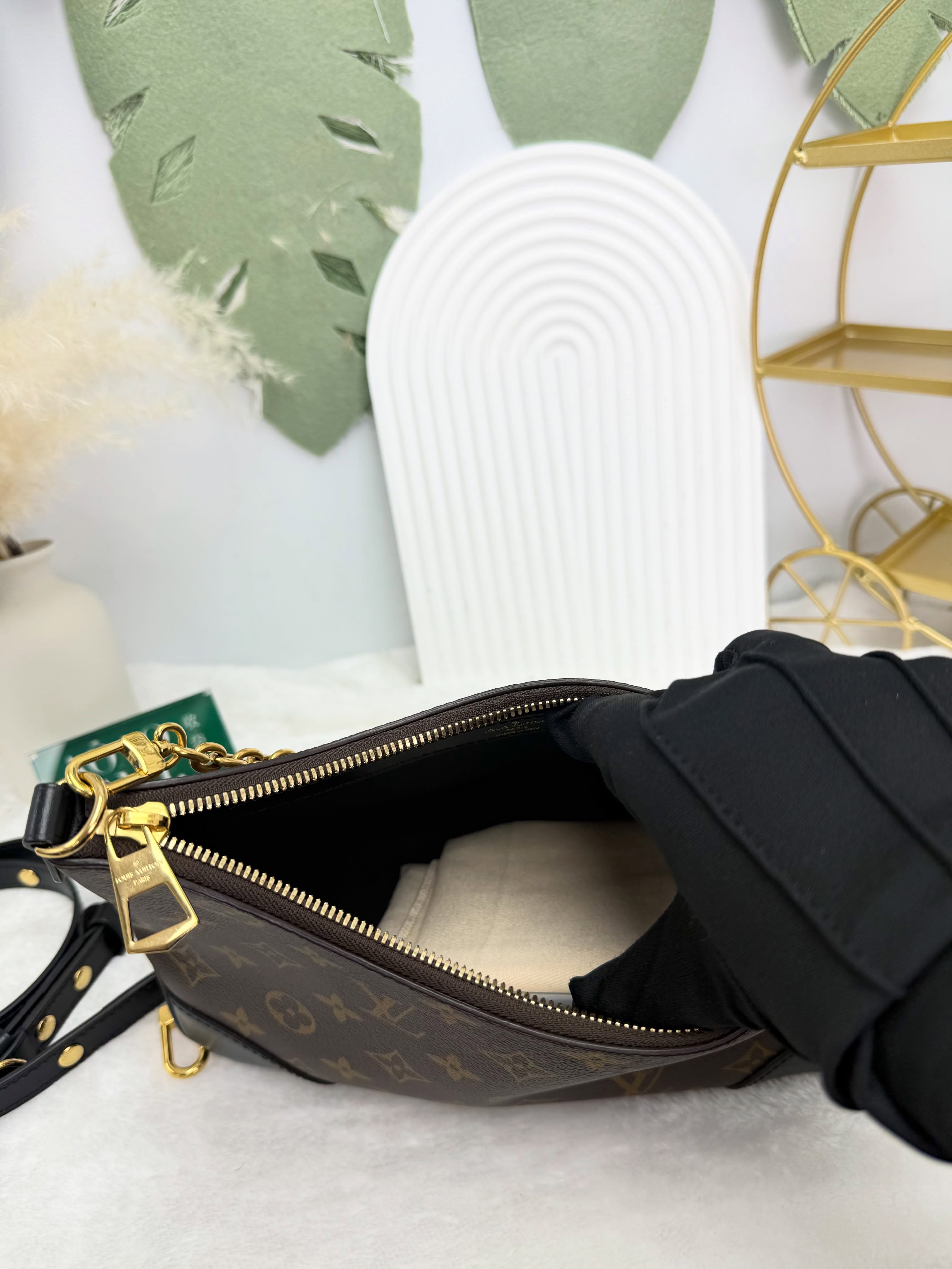 LV👜 PRE OWNED 🛍️老花黑牛🖤晶片款 有塵袋有單✨💼