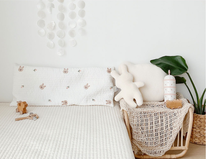 Air Mesh Long Pillow (Bunny)  