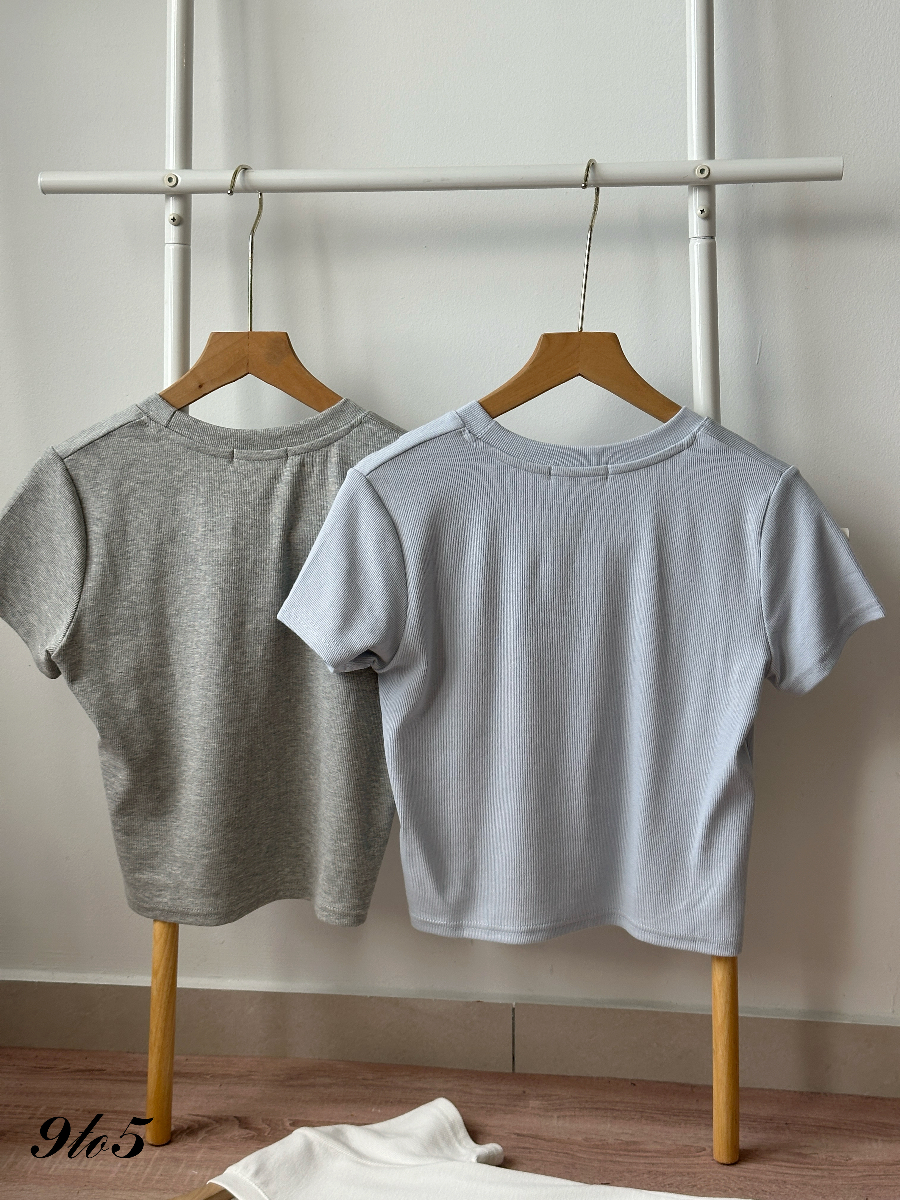 T4367 Embroidery Wording Crop Top - 4 Colors 
