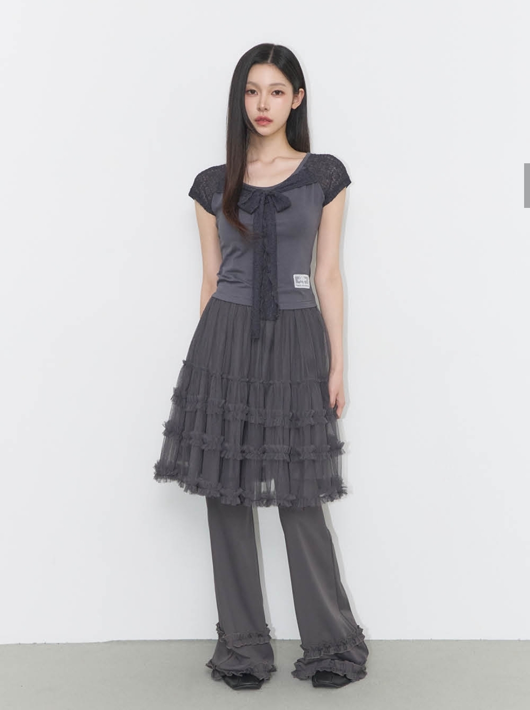 Illigo Lace Ribbon T-shirt