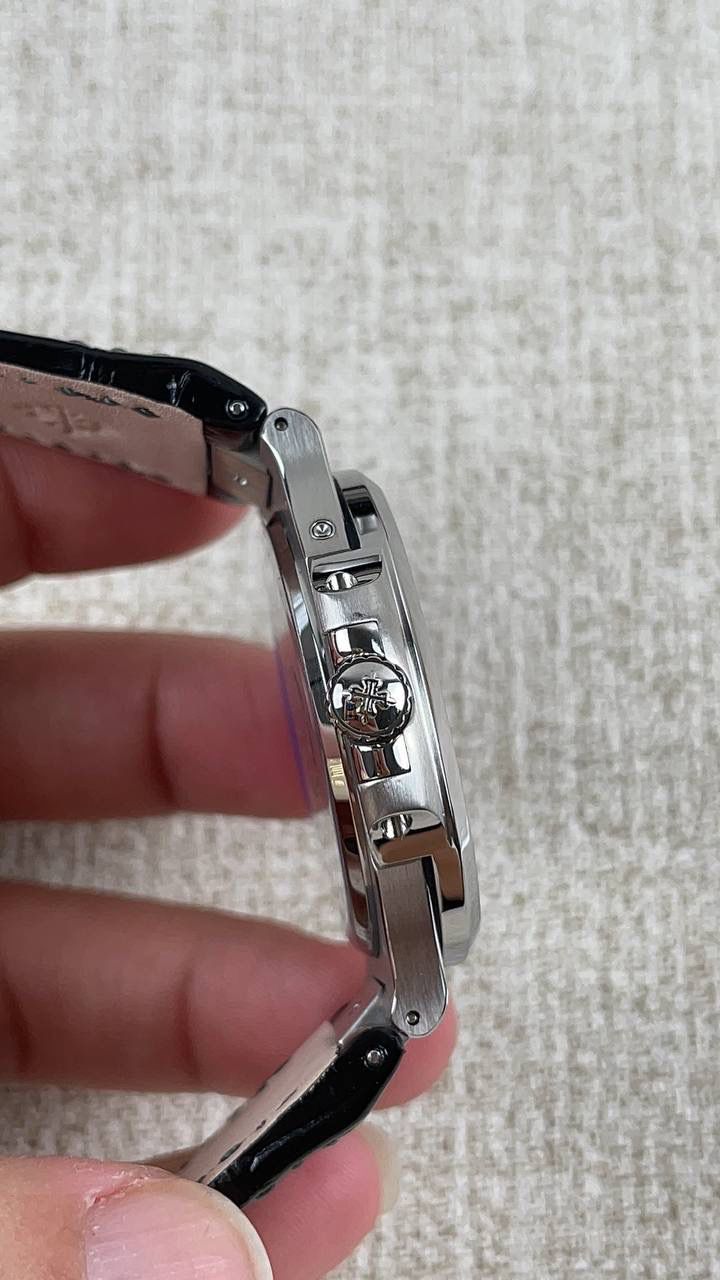 百达翡丽鹦鹉螺系列男士腕表