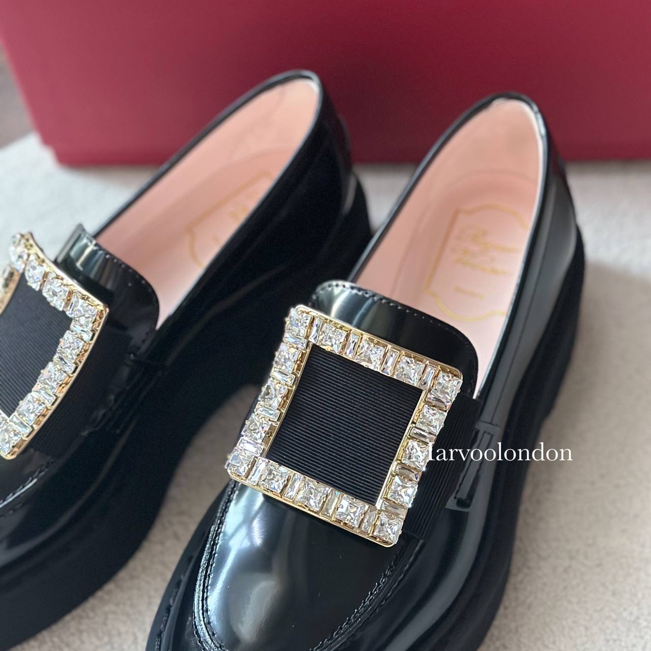 限時優惠✨訂貨🍒Rv 經典款漆皮厚底鑽扣loafer WhatsApp check size 