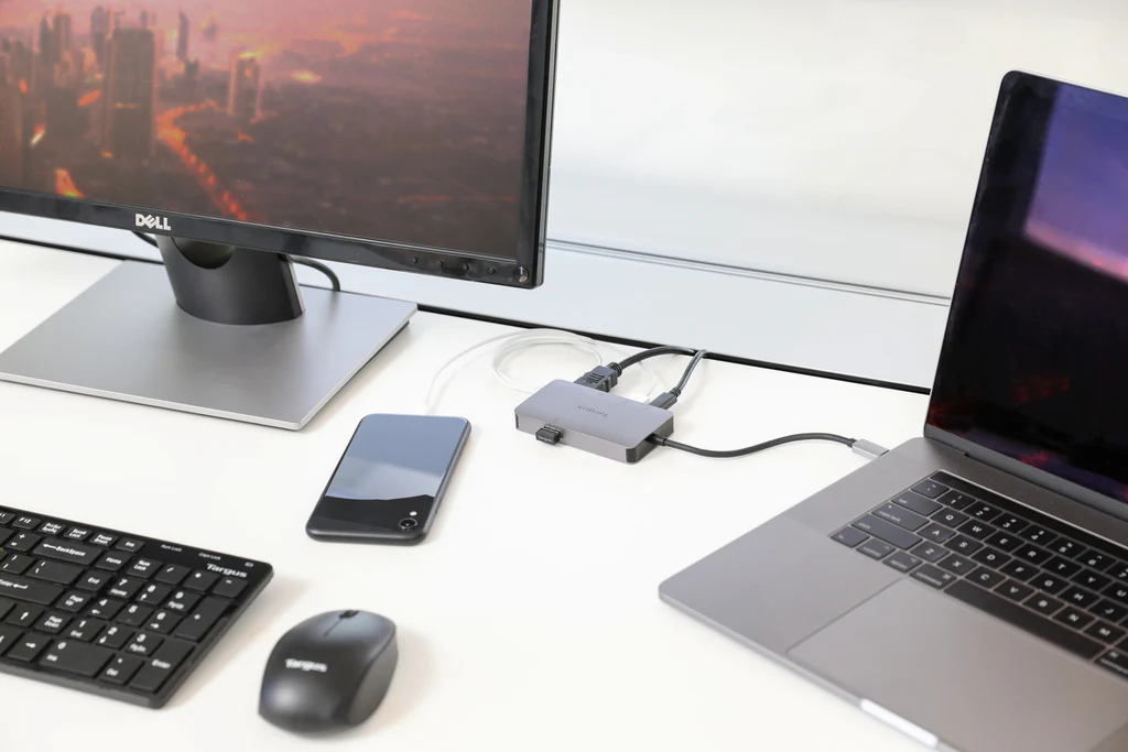 Targus USB-C 4K HDMI/VGA 100W DOCK 多功能擴充埠｜DOCK419