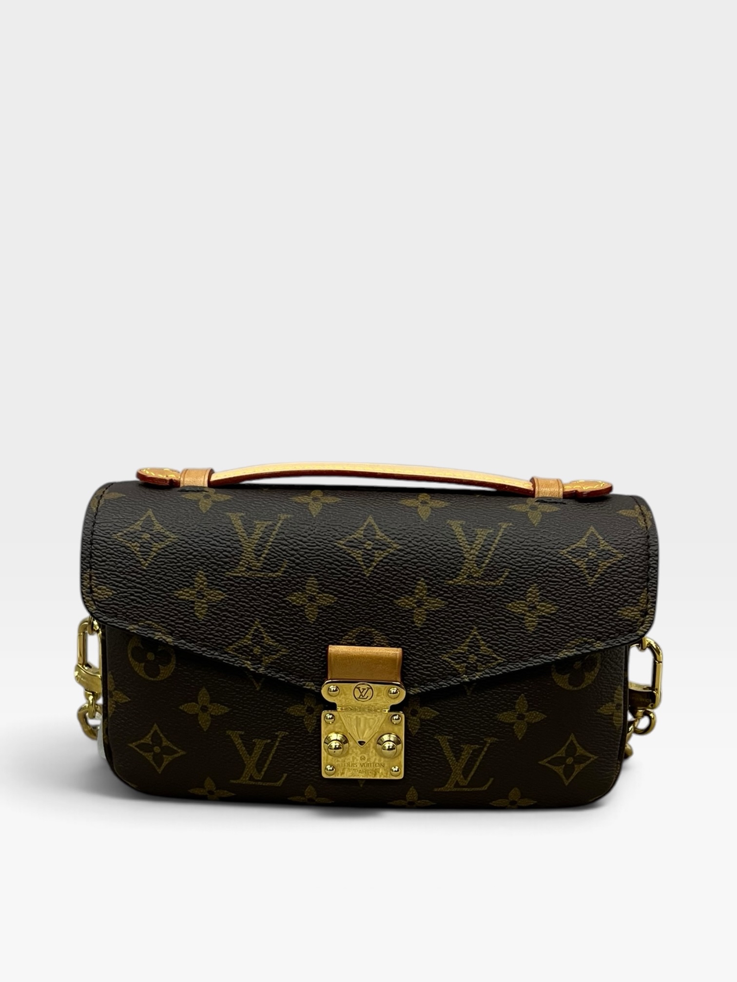 Pre-Owned Louis Vuitton Pochette Monogram /Product Code: 102710