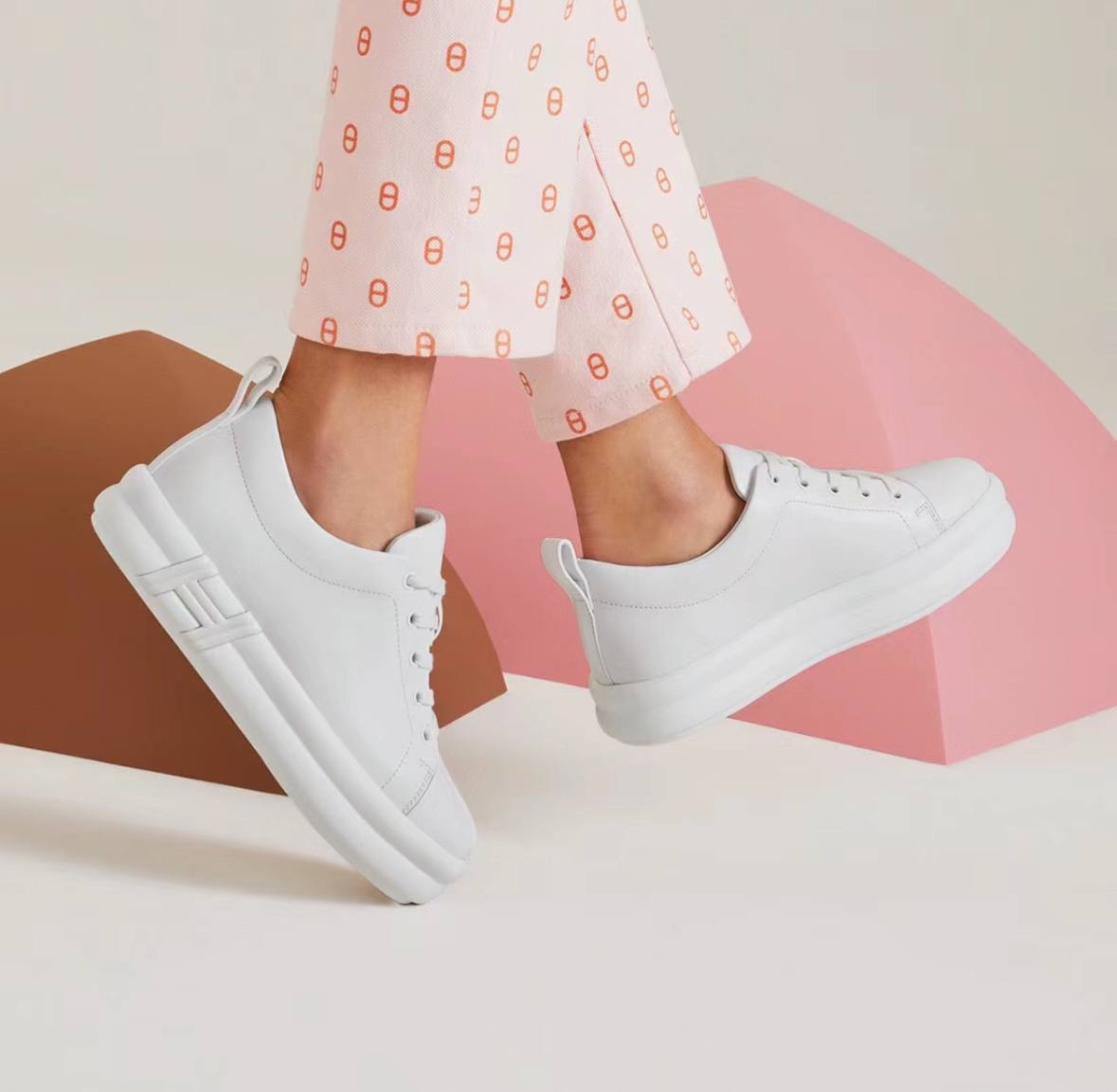 配貨價出🥨Hermes 4cm happy sneaker  Size 37.5/38 only