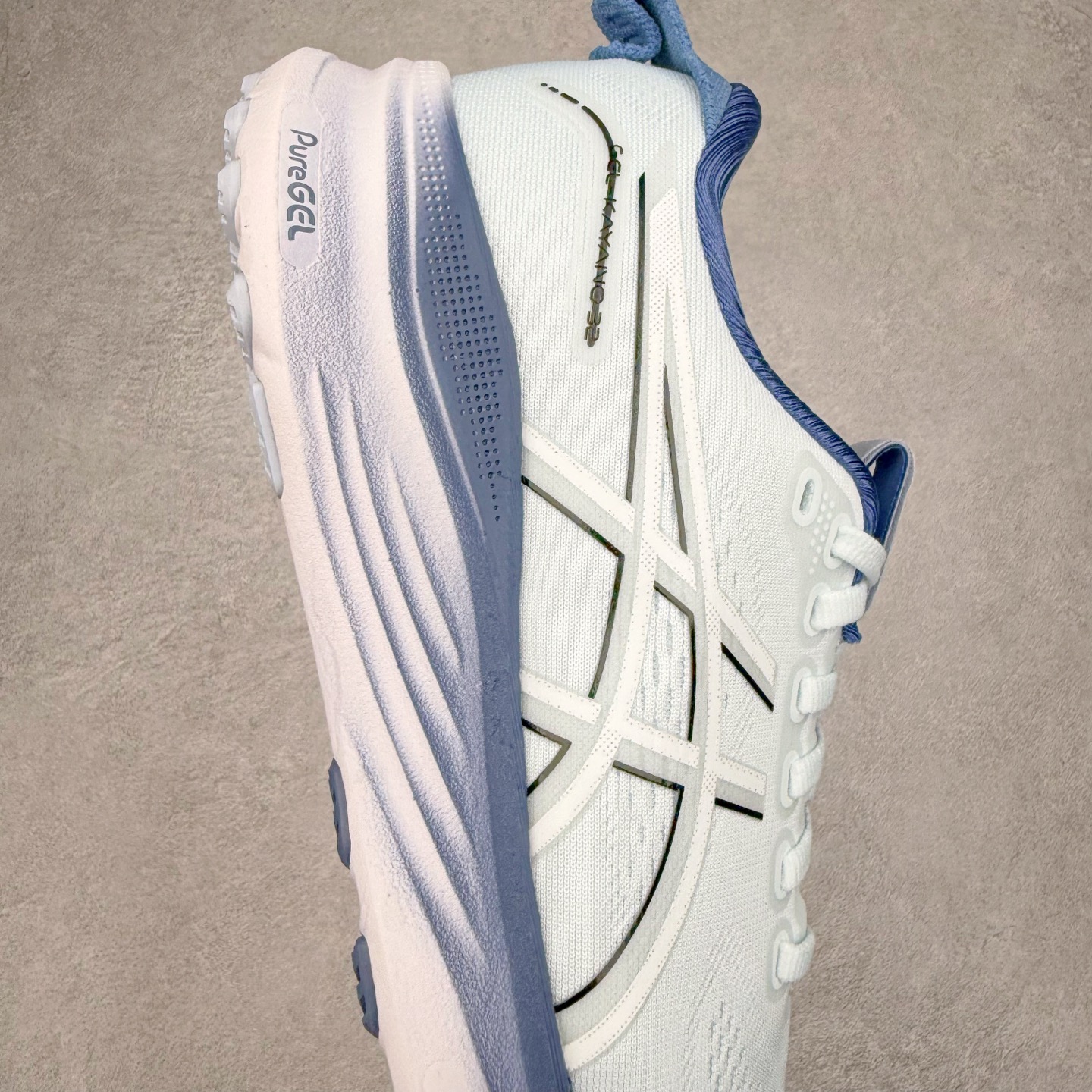 Asics Gel-Kayano 32