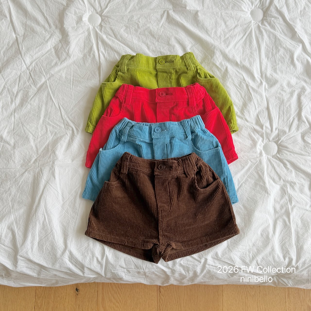 Ninibello | Peekaboo Corduroy Shorts 