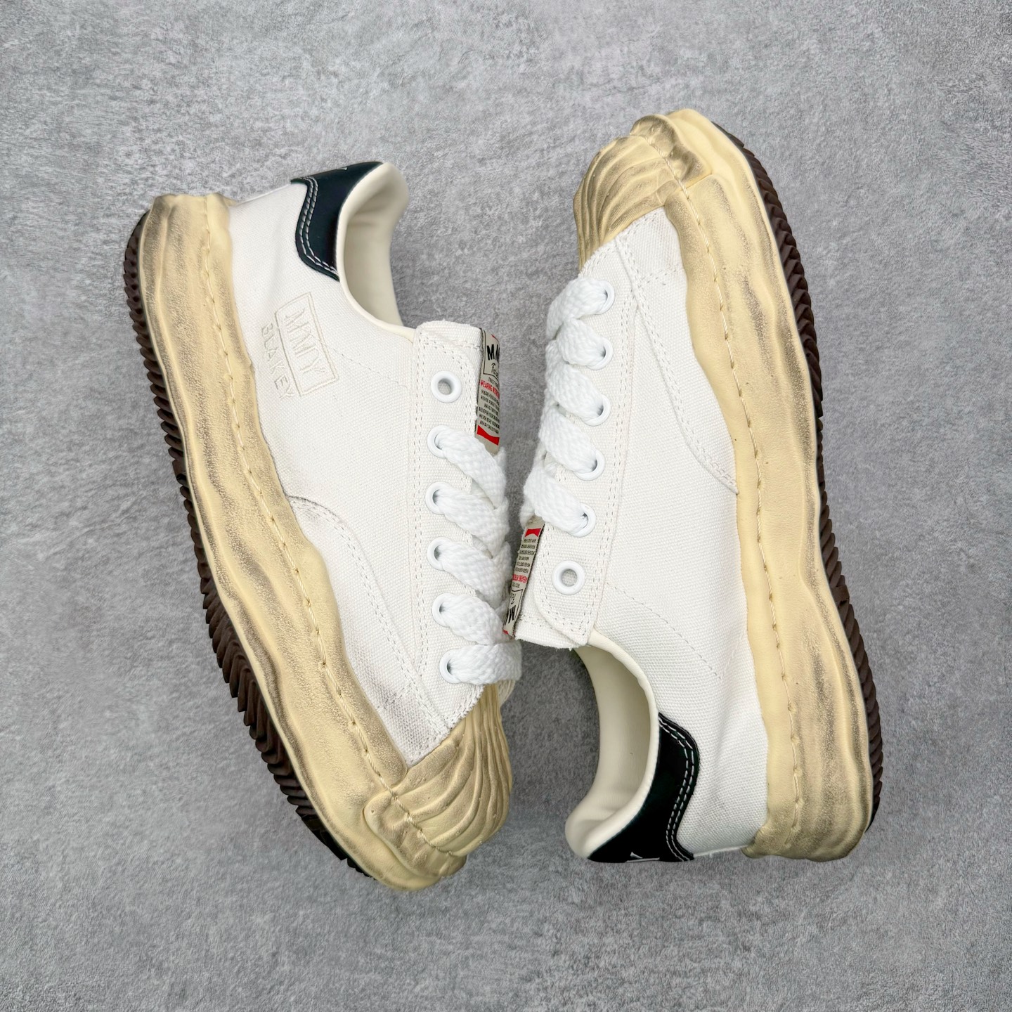 Maison Mihara Yasuhiro MMY "BLAKEY" OG Sole Low-top Sneaker