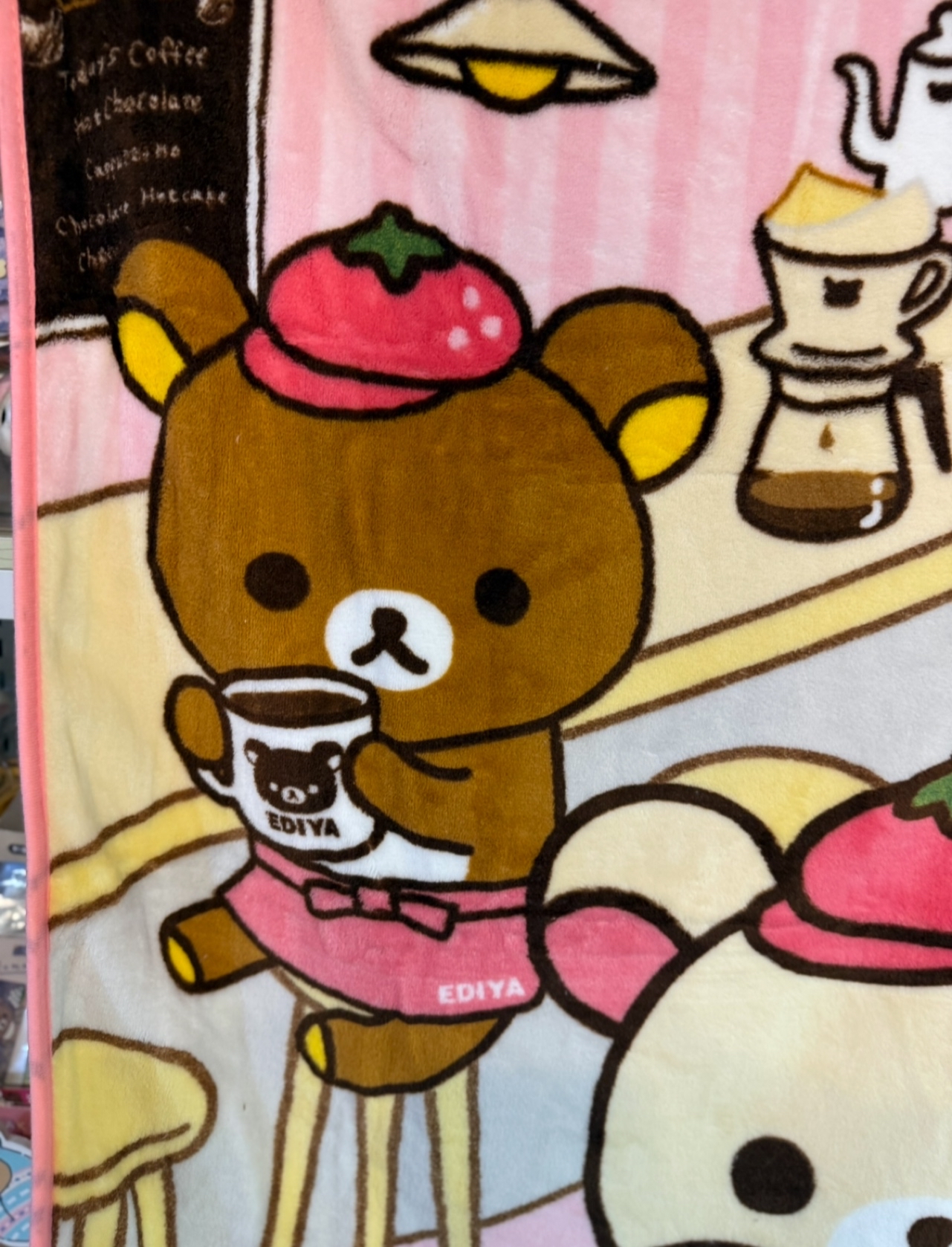 《現貨》全新韓國限定EDIYA COFFEE x Rilakkuma 士多啤梨cate造型毛毯