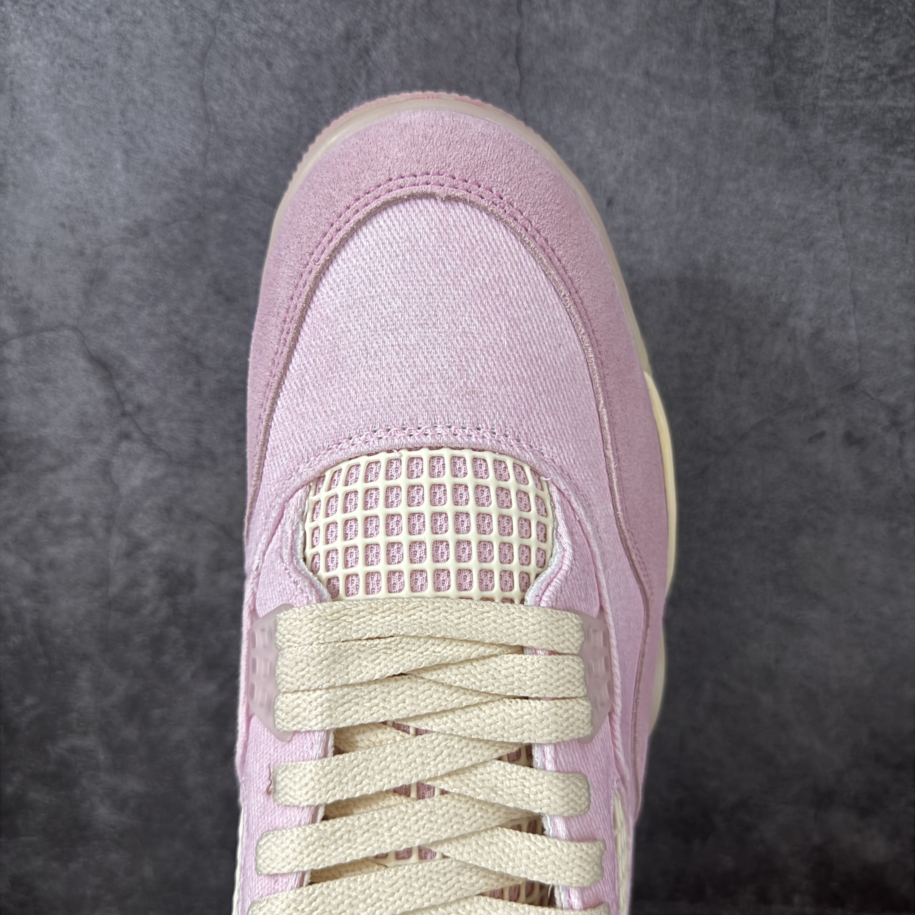 Nike Air Jordan 4 Retro IB6716-600