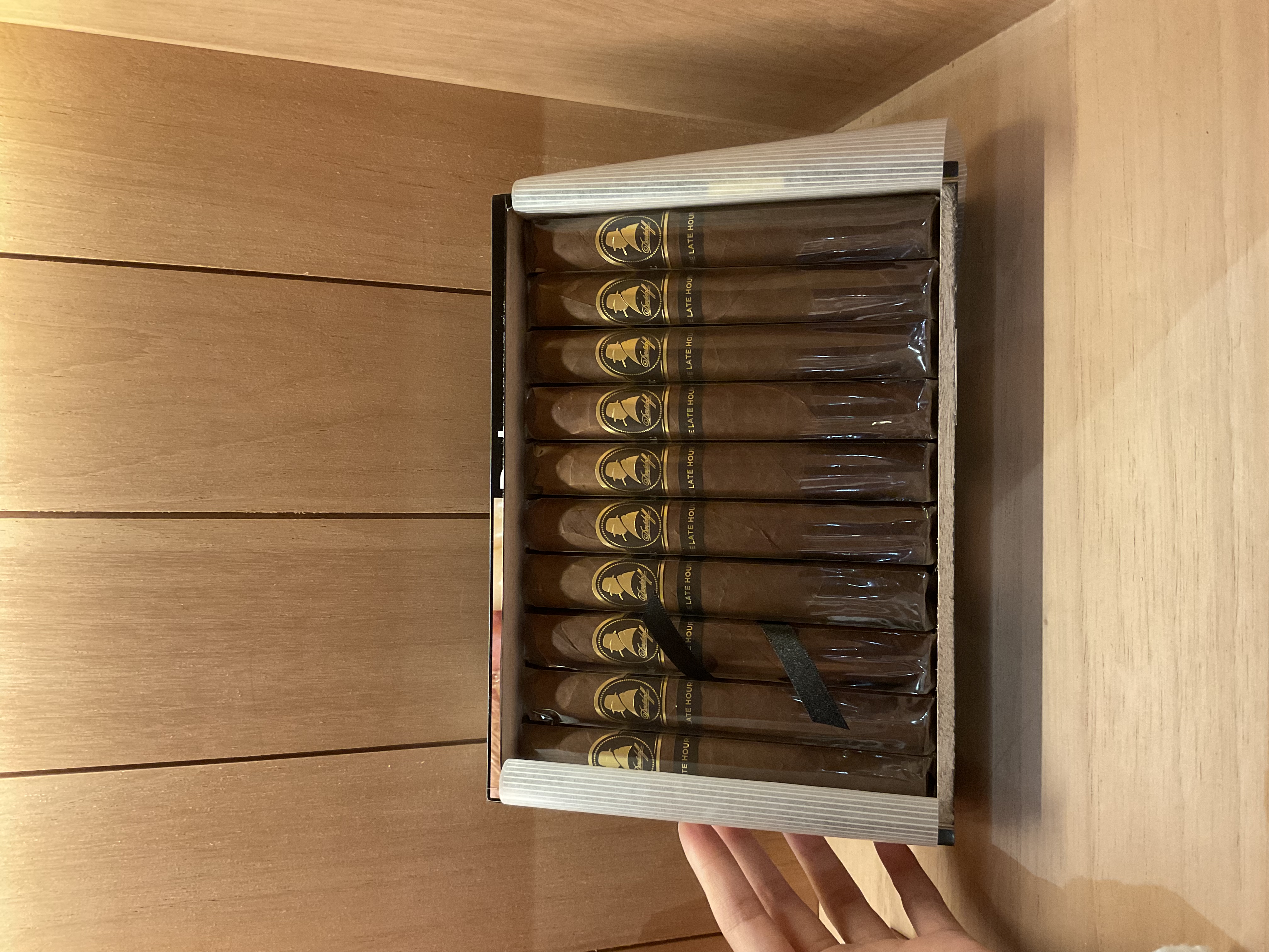 大衛杜夫暗夜公牛 （20支）