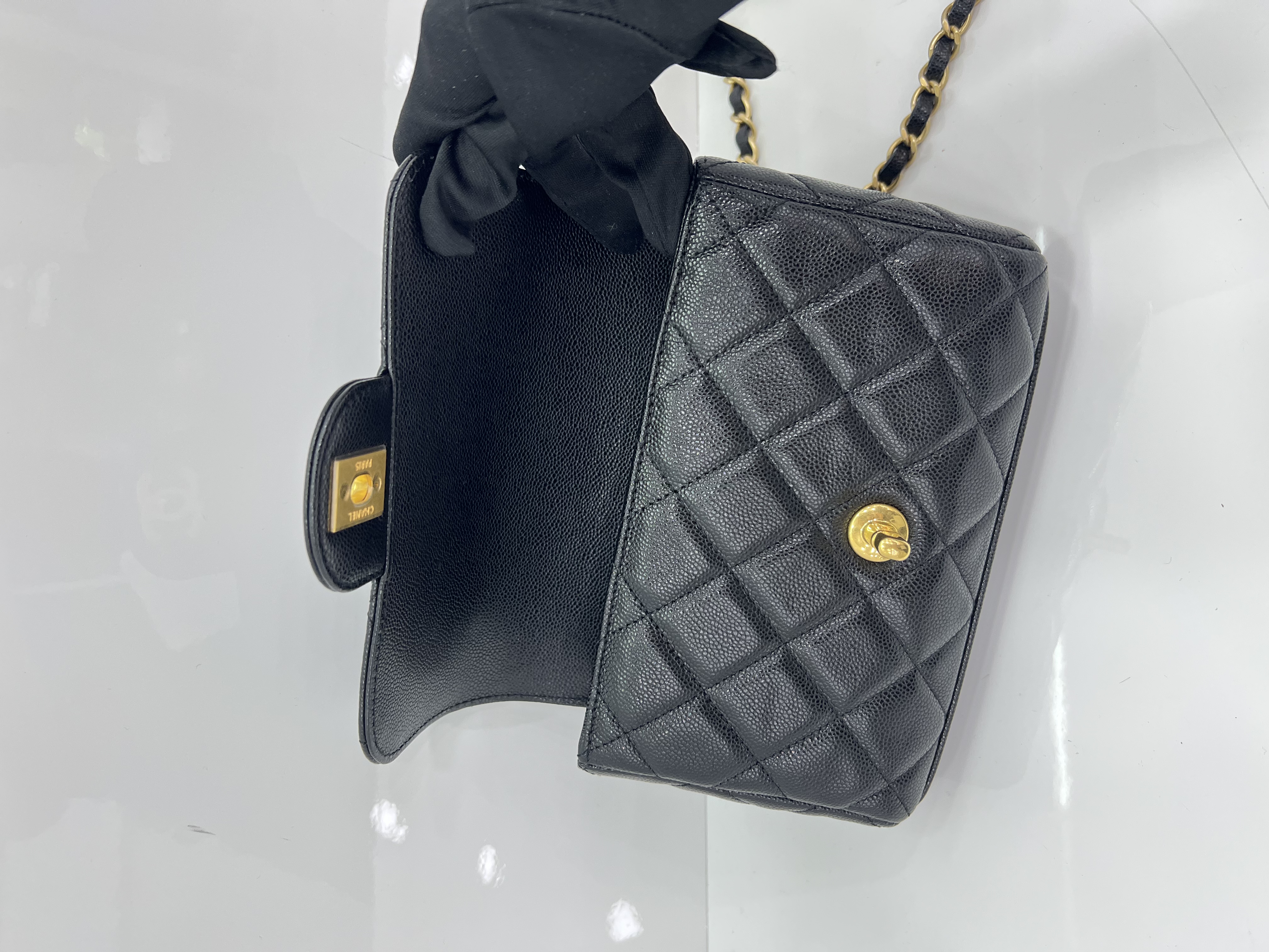 直播貨品 |  [1個-$100 2個-$300］EE42