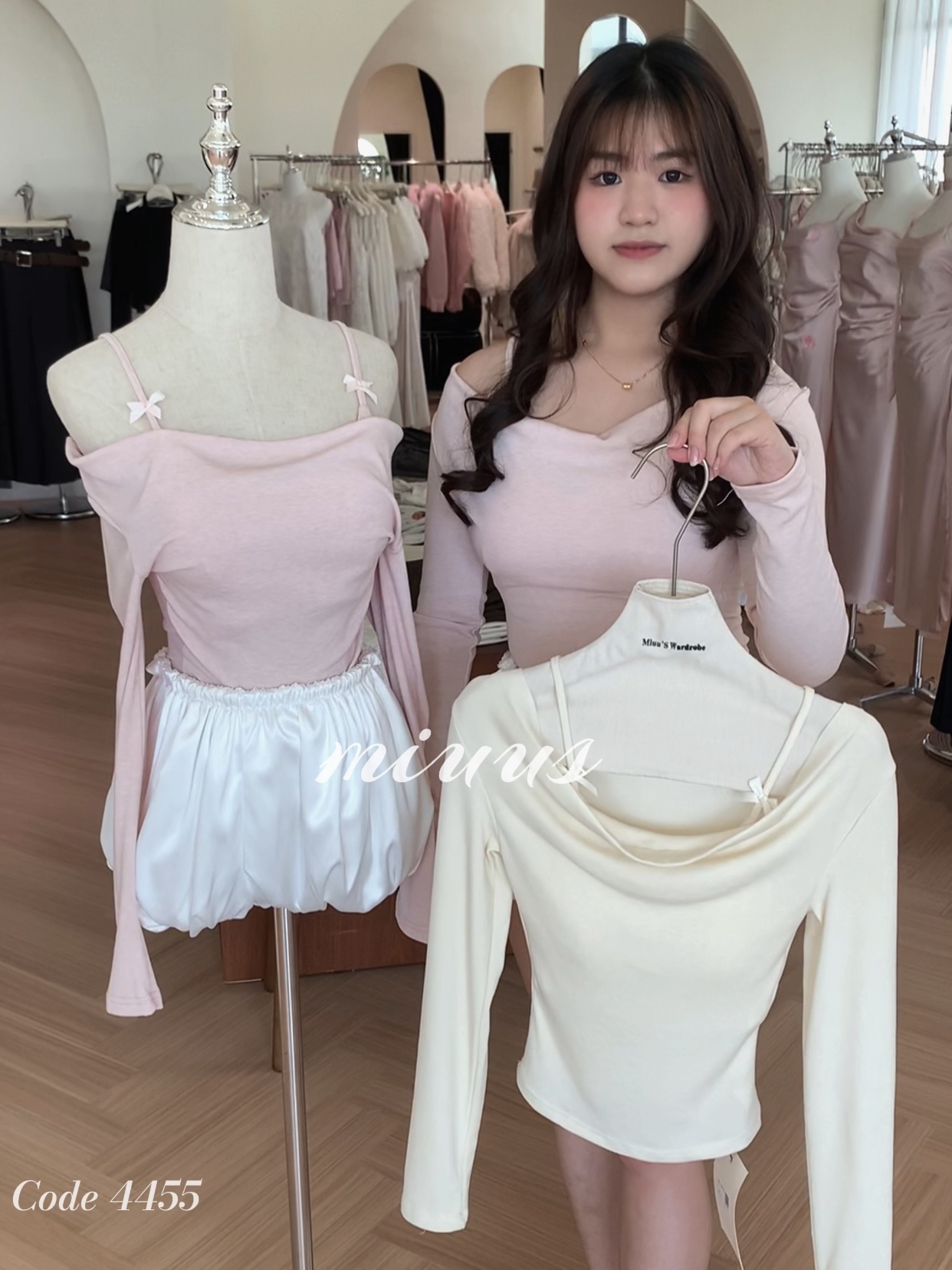 4455 长袖吊带上衣