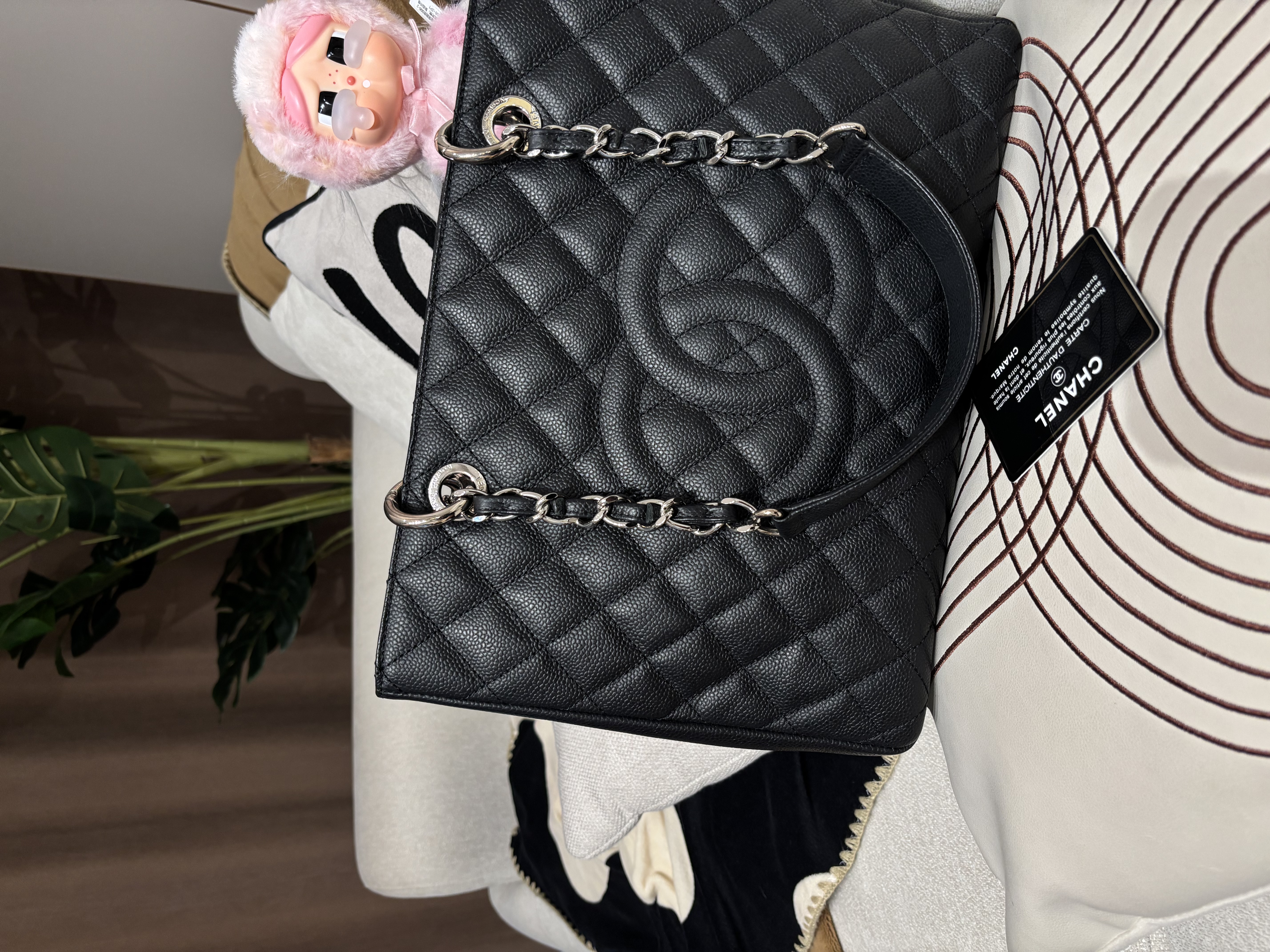 Chanel GST grand shopping tote 黑色荔枝牛皮銀鏈 100%Authentic, 98%new✅card✅Dust bag✅Box