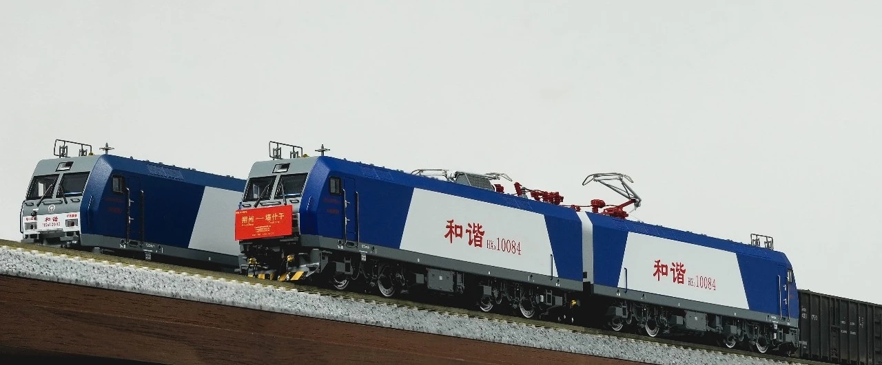 中國HXD1進口型重聯電力機車 長鳴N比