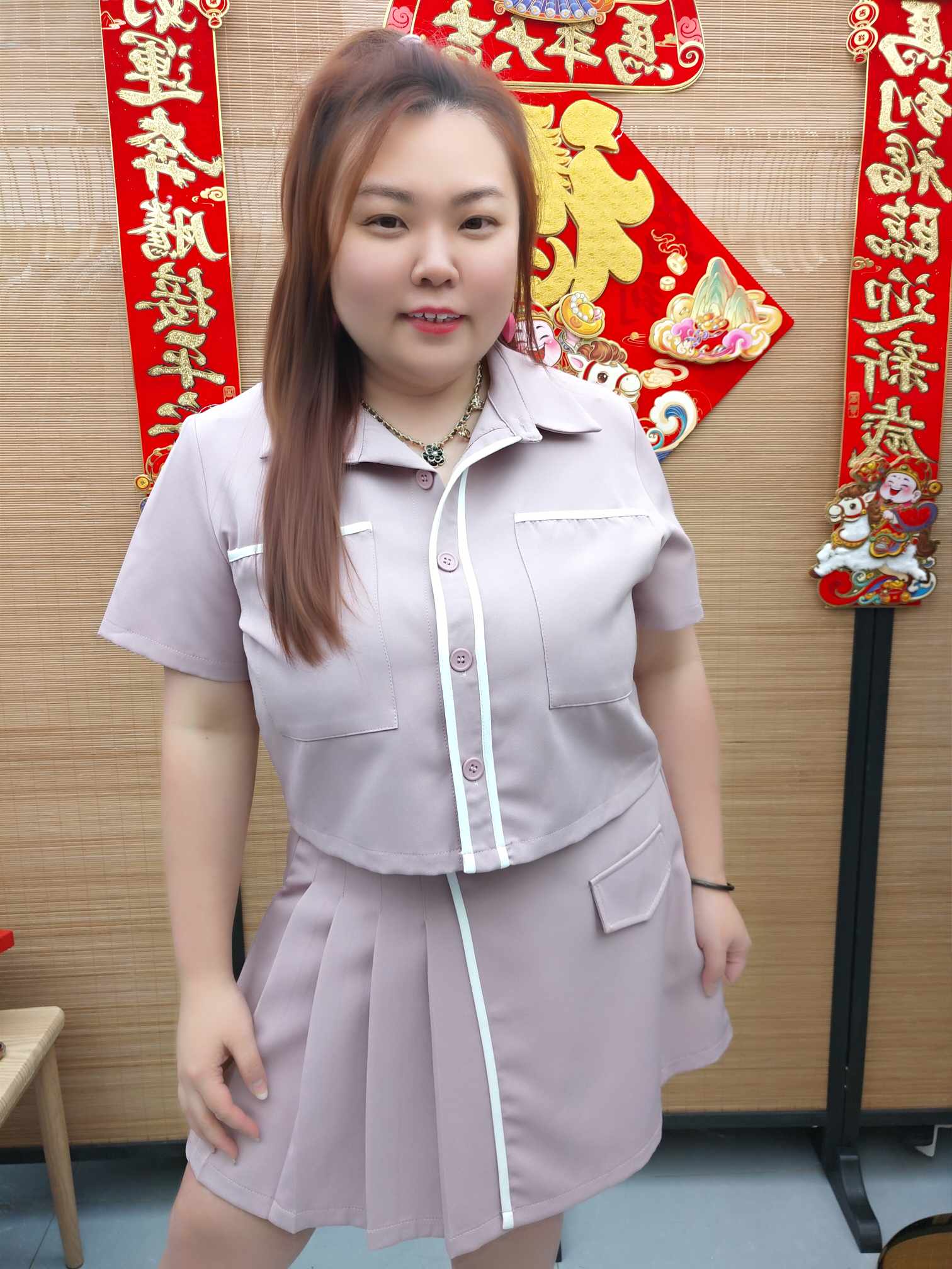 DDG10 TW#8081 边白线条拼边百褶设计裤裙套装