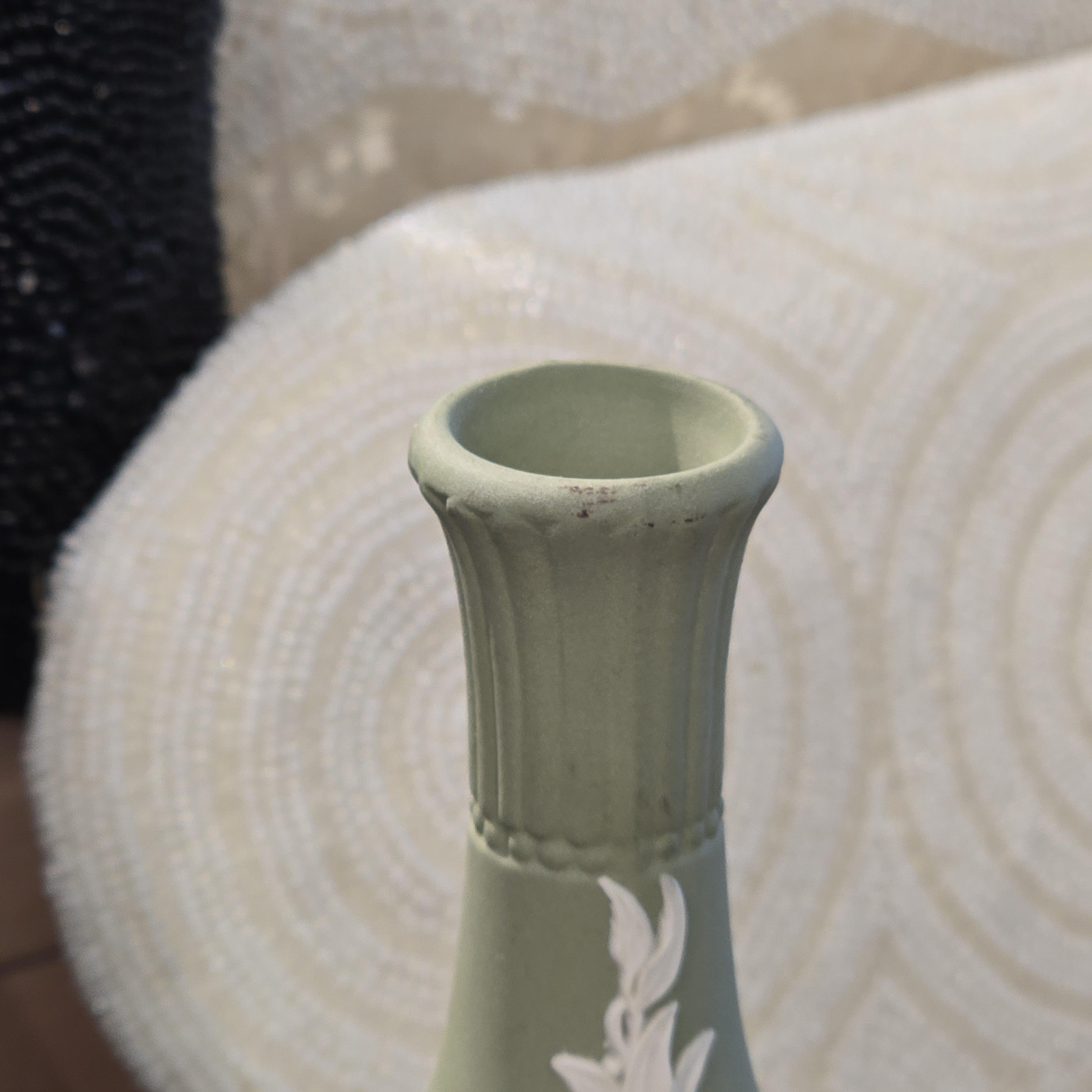 Vintage Wedgwood Green Jasper Bud Vase (MT2461)