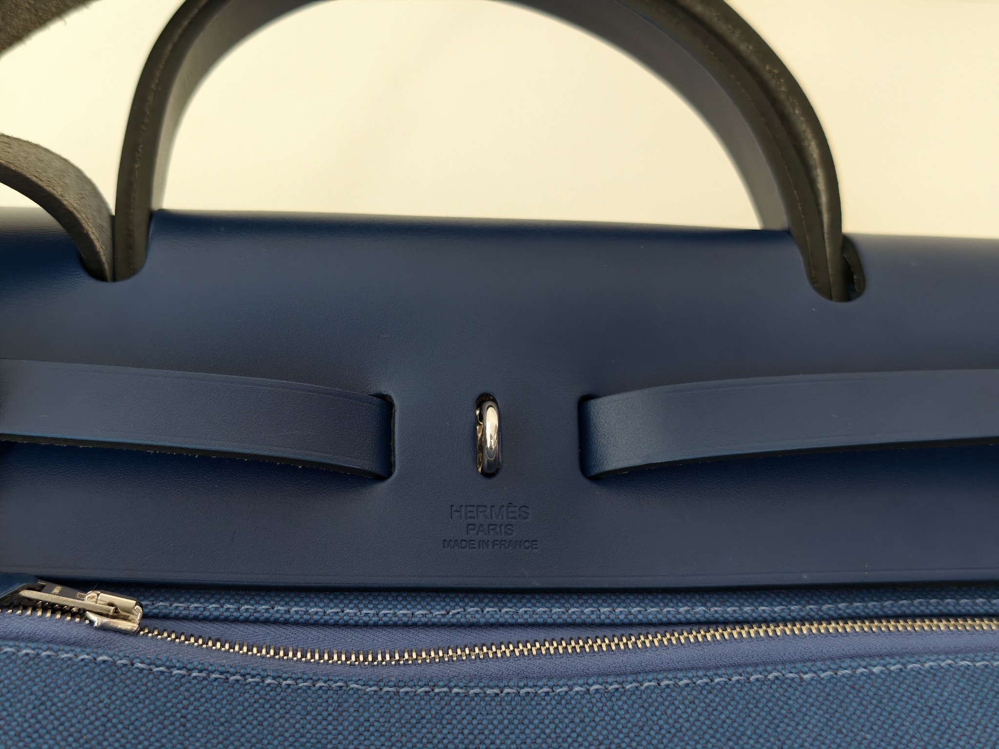 【預訂貨品】Hermes  herbag 31藍色 C刻