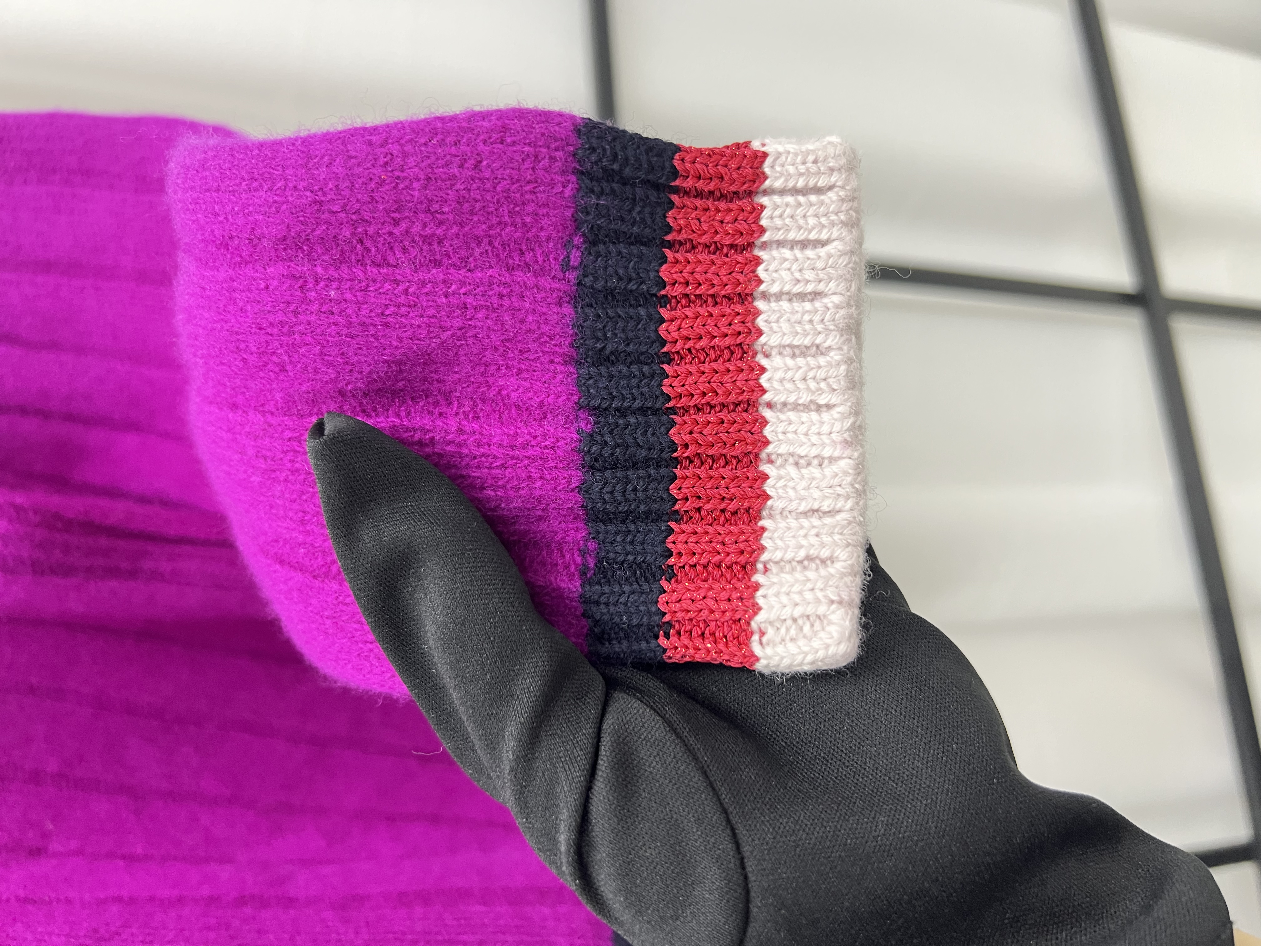 Pre-owned Gucci Wool BottonUp Cardigan Sweater / Product Code: 26032614