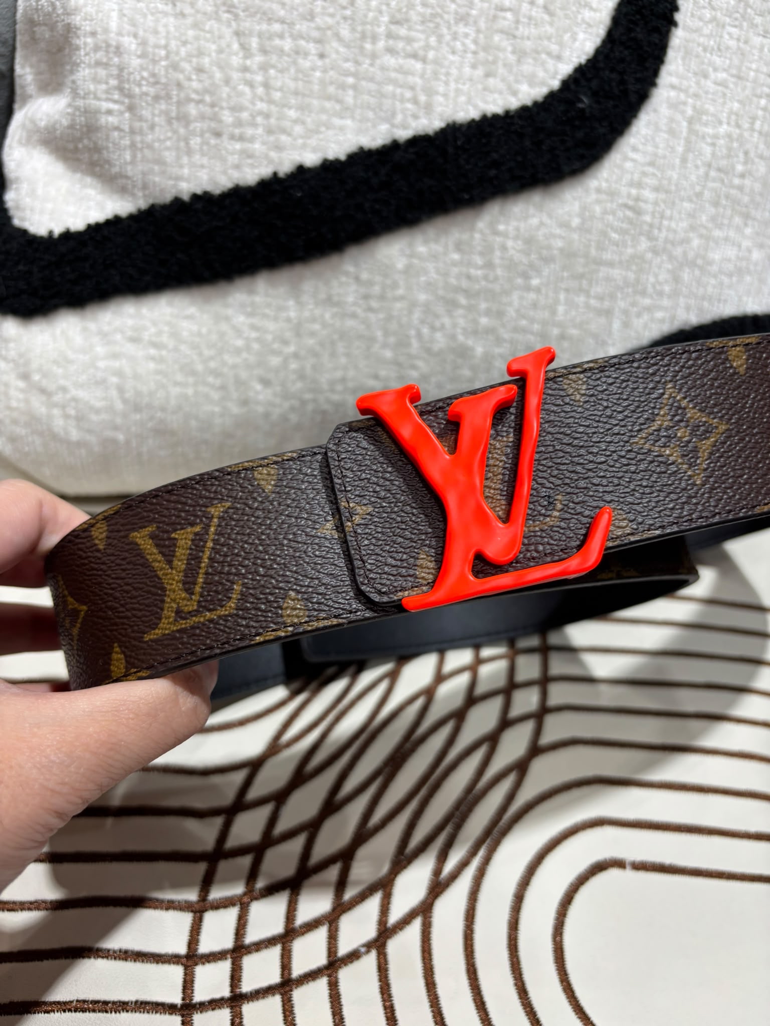 LV Logo Buckle Monogram Belt 85碼皮帶 MP216 100%Authentic ,99%new✅dust bag 