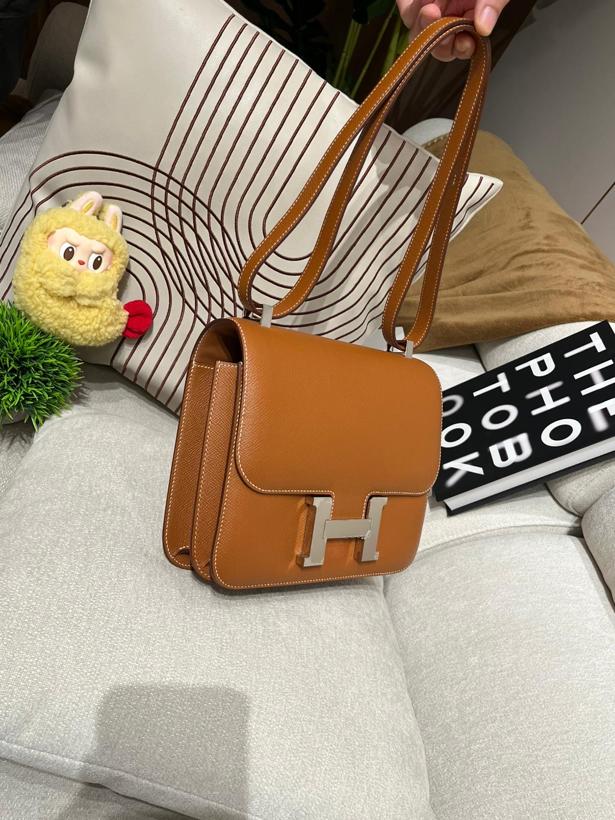 HERMES CONSTANCE 24, STAMP Z GOLD 銀扣，EPSOM牛皮，原裝貼 100%Authentic ,98%new ✅dust bag ✅box 