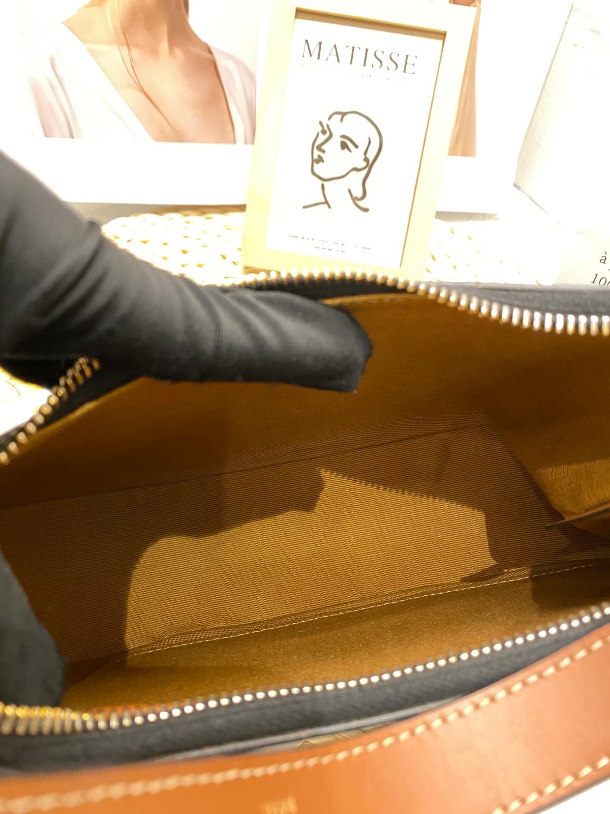 Celine Ava Triomphe Bag （近新閒置品 Lisa同款）
