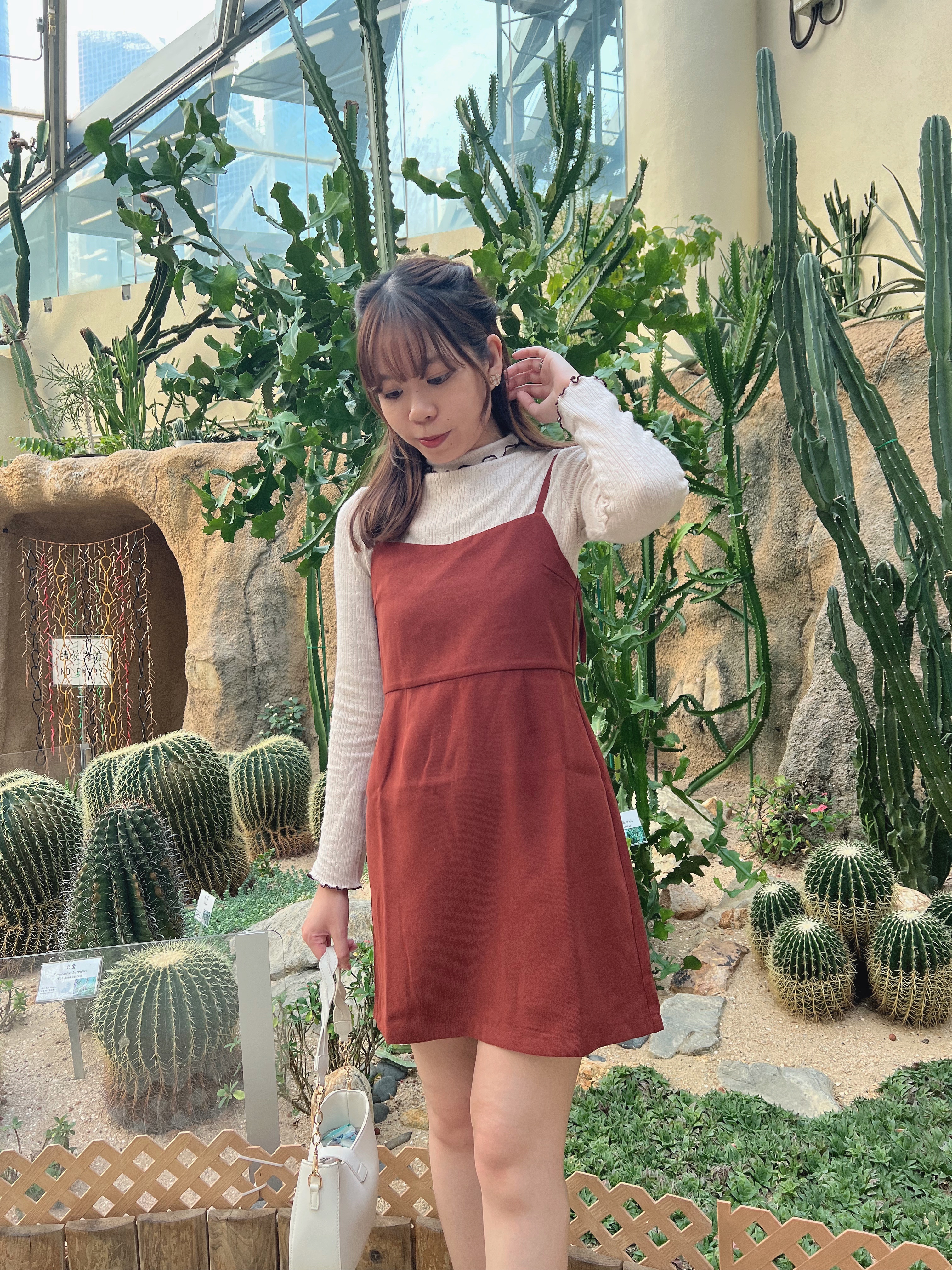 一SET兩件～<限量現貨> 木耳邊Knit Top + 細帶OPS SET