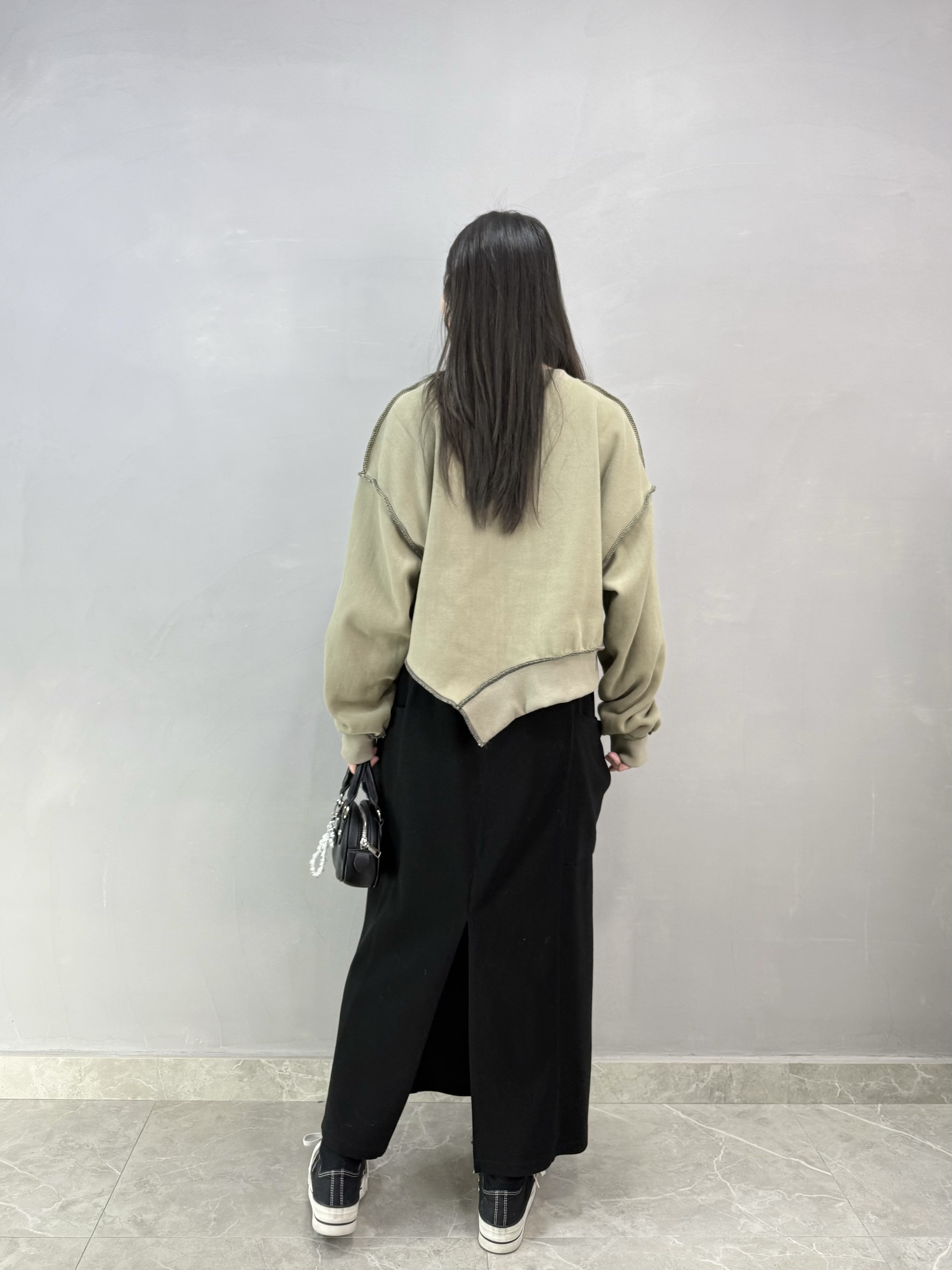 E77 不規則腳加絨衛衣